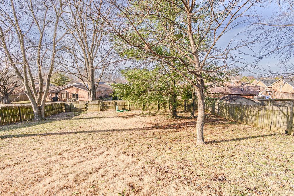 3515 Roundtable Loop, Owensboro, Kentucky 42303, 4 Bedrooms Bedrooms, ,2 BathroomsBathrooms,Single Family Residence,For Sale,Roundtable Loop,93855