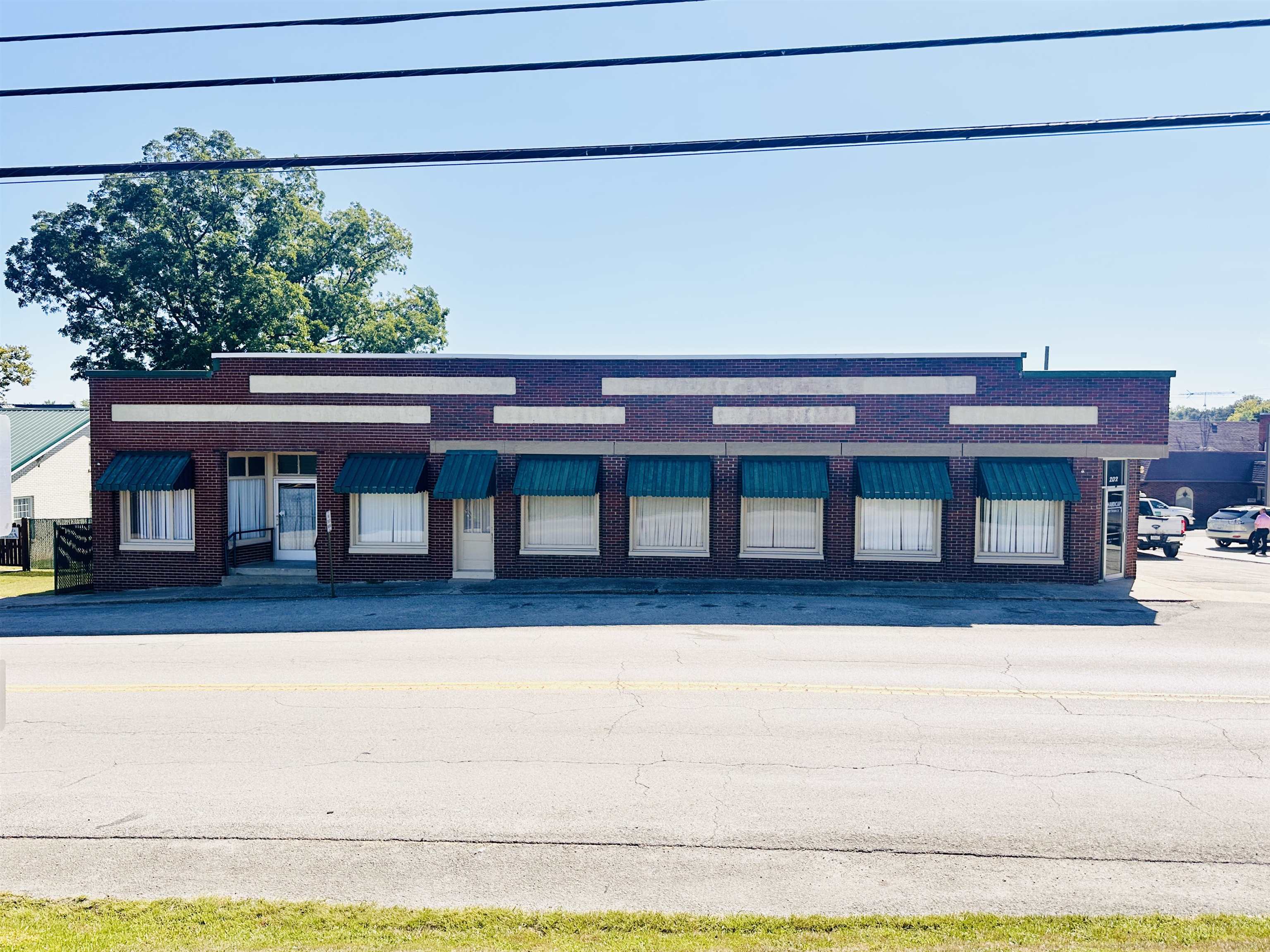 202 Main Street, Caneyville, Kentucky 42721, ,Business,For Sale,Main Street,93863