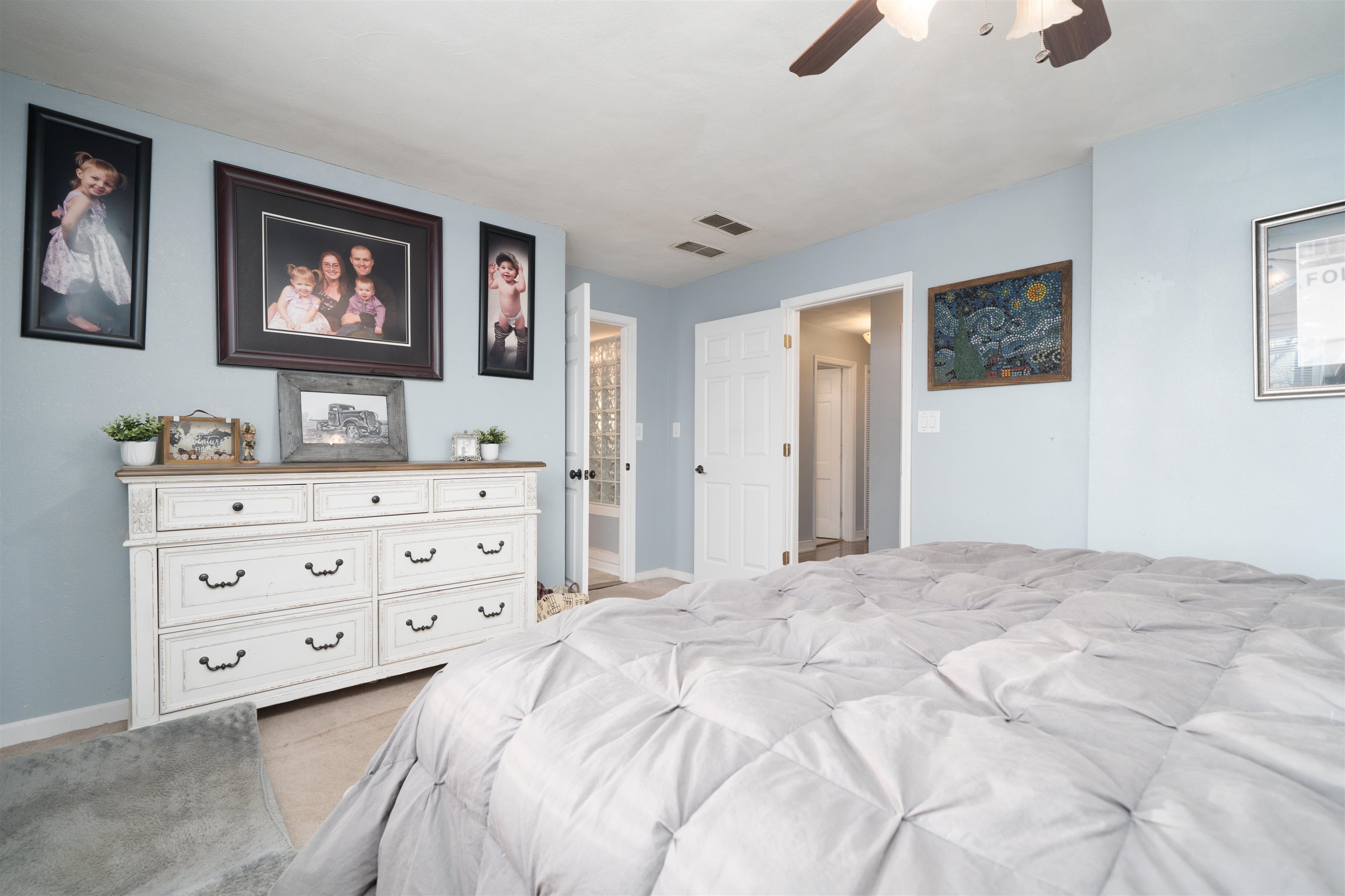 2541 Woodland Dr, Owensboro, Kentucky 42301, 3 Bedrooms Bedrooms, ,3 BathroomsBathrooms,Single Family Residence,For Sale,Woodland Dr,93864