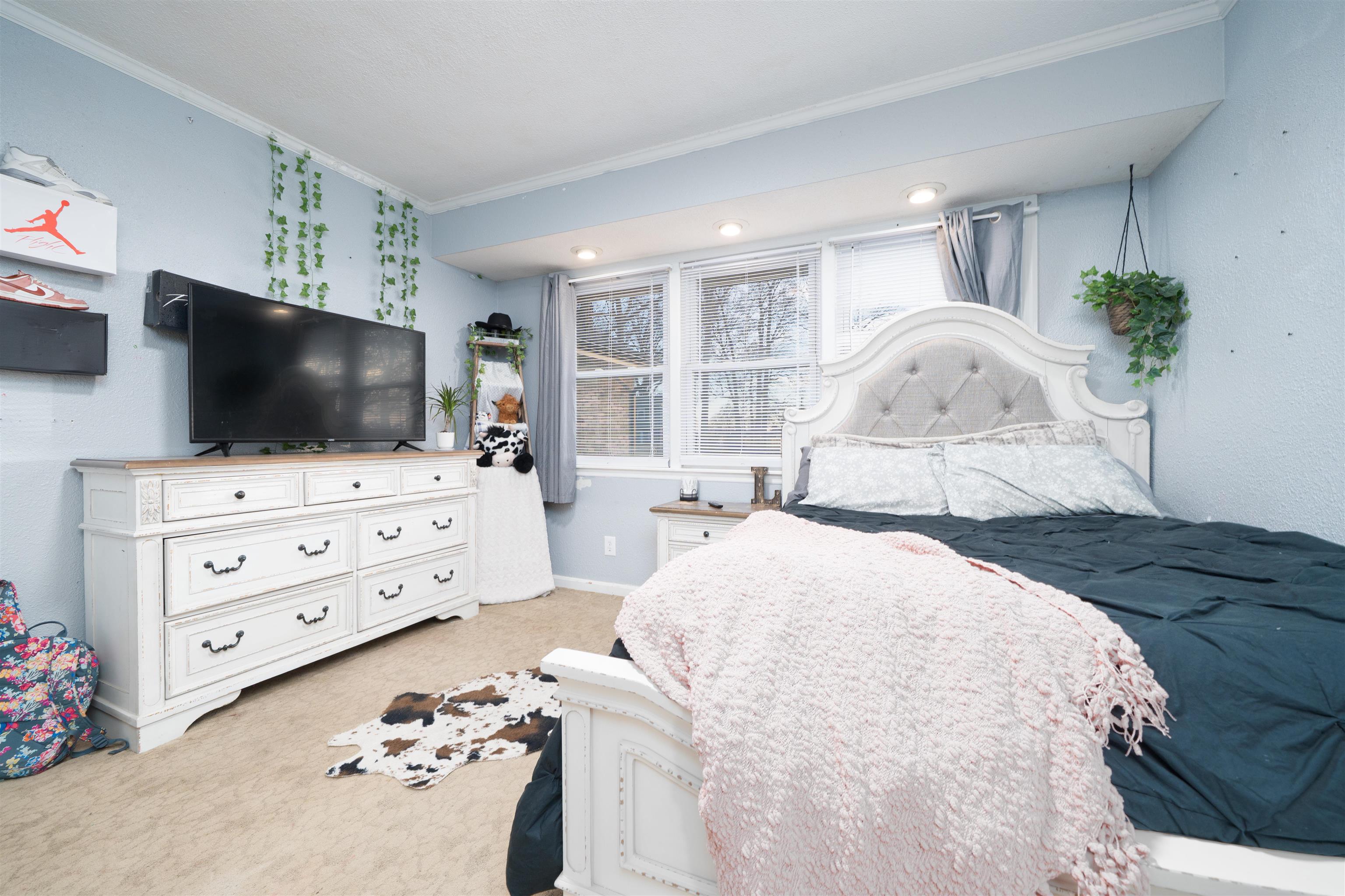 2541 Woodland Dr, Owensboro, Kentucky 42301, 3 Bedrooms Bedrooms, ,3 BathroomsBathrooms,Single Family Residence,For Sale,Woodland Dr,93864