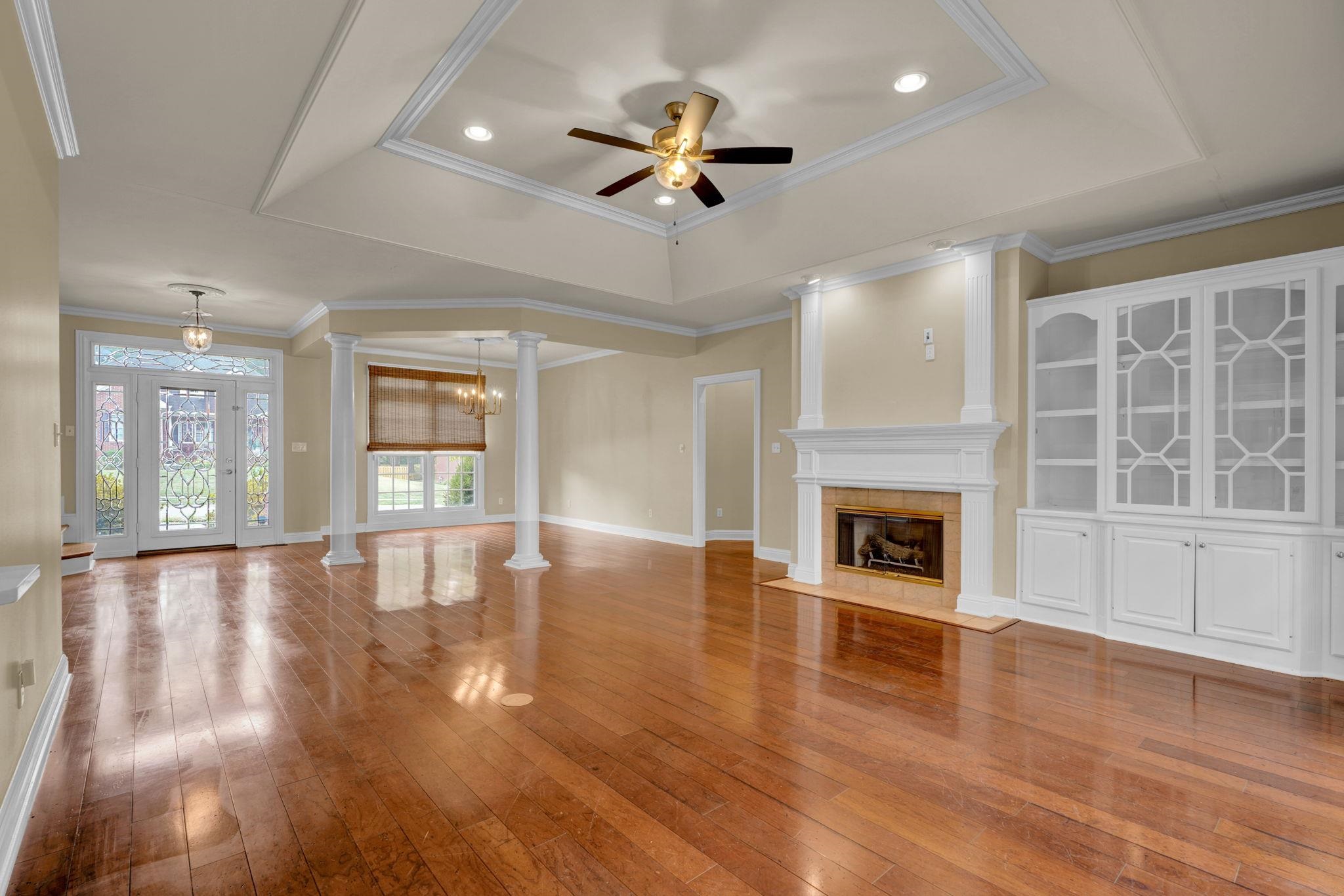 2981 Lost Lake Cove, Owensboro, Kentucky 42303, 4 Bedrooms Bedrooms, ,3 BathroomsBathrooms,Single Family Residence,For Sale,Lost Lake Cove,93874