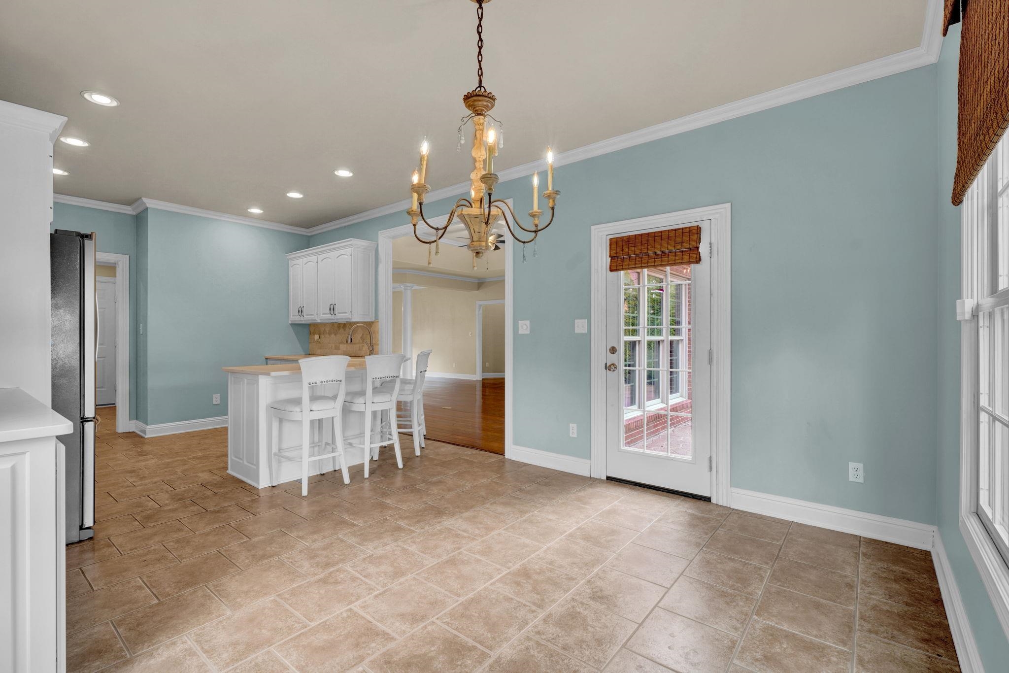 2981 Lost Lake Cove, Owensboro, Kentucky 42303, 4 Bedrooms Bedrooms, ,3 BathroomsBathrooms,Single Family Residence,For Sale,Lost Lake Cove,93874