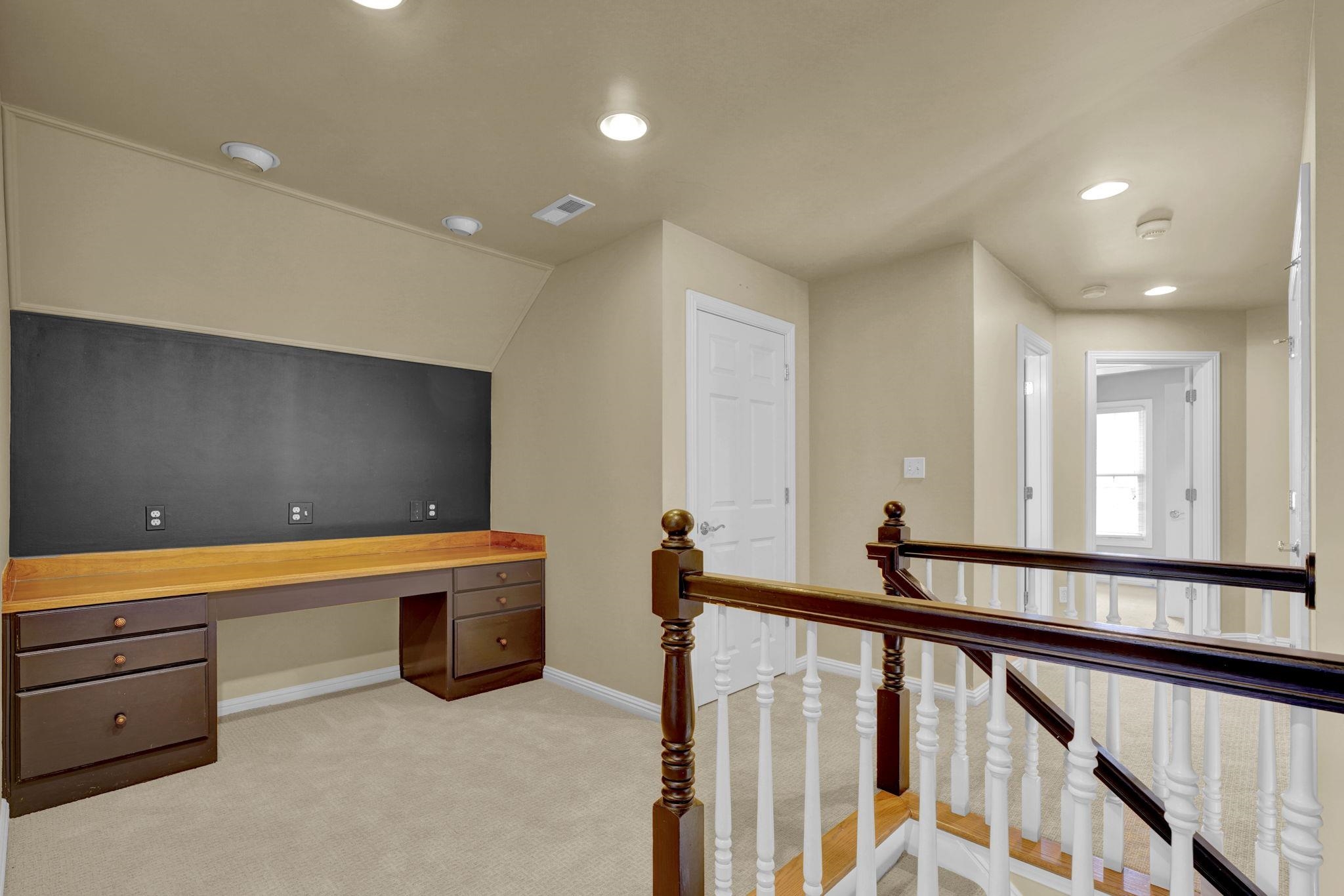 2981 Lost Lake Cove, Owensboro, Kentucky 42303, 4 Bedrooms Bedrooms, ,3 BathroomsBathrooms,Single Family Residence,For Sale,Lost Lake Cove,93874