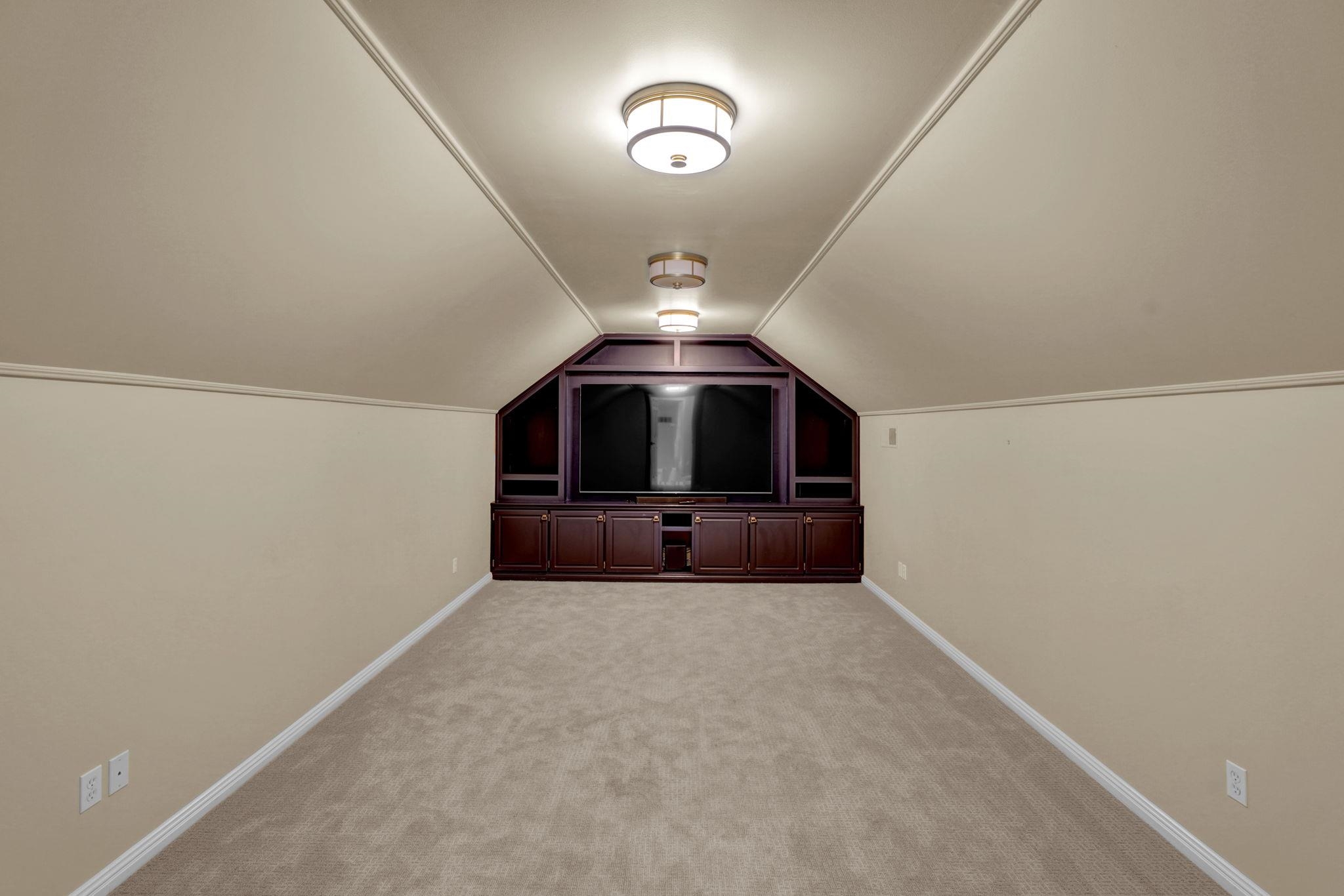 2981 Lost Lake Cove, Owensboro, Kentucky 42303, 4 Bedrooms Bedrooms, ,3 BathroomsBathrooms,Single Family Residence,For Sale,Lost Lake Cove,93874