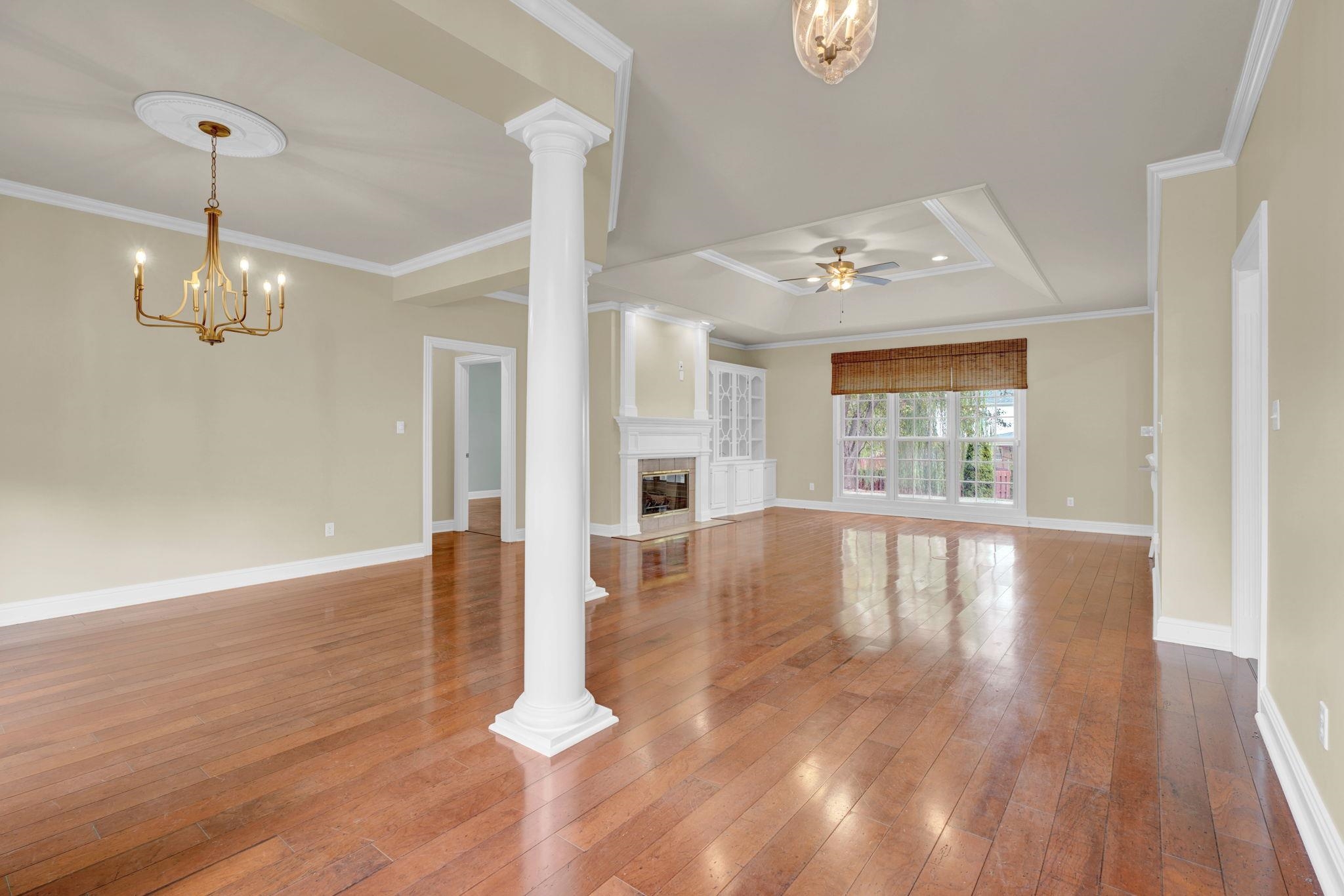 2981 Lost Lake Cove, Owensboro, Kentucky 42303, 4 Bedrooms Bedrooms, ,3 BathroomsBathrooms,Single Family Residence,For Sale,Lost Lake Cove,93874