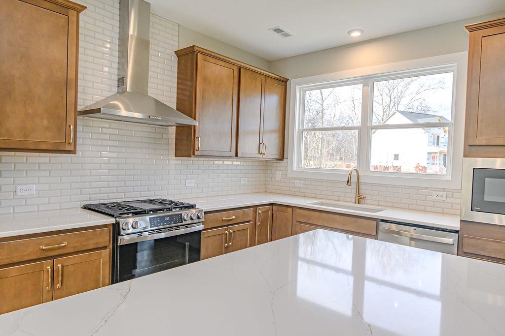 3690 Heatherstone Dr., Owensboro, Kentucky 42301, 4 Bedrooms Bedrooms, ,2 BathroomsBathrooms,Single Family Residence,For Sale,Heatherstone Dr.,93875