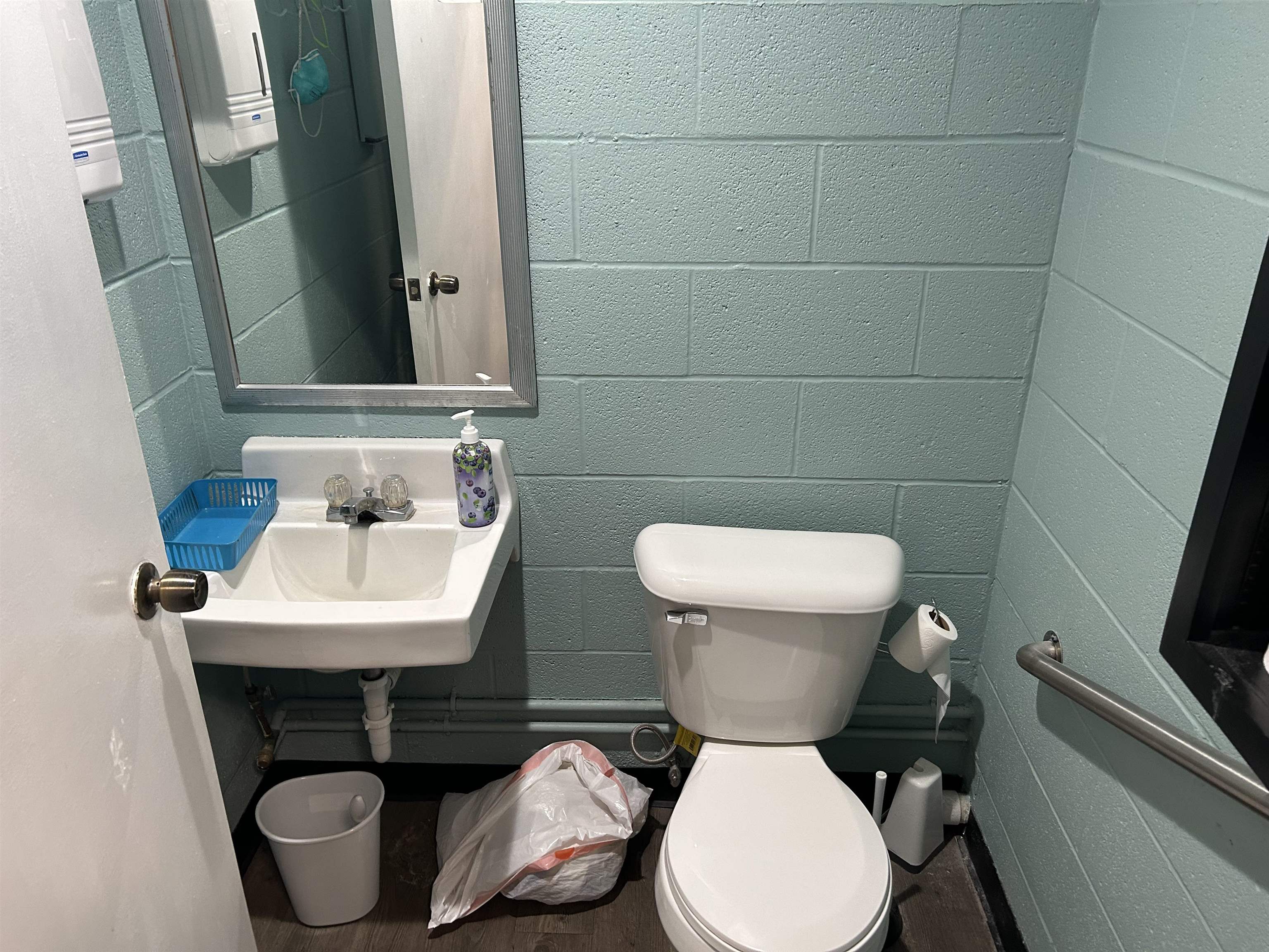 2845 Parrish Avenue, Owensboro, Kentucky 42301, ,Retail,For Sale,Parrish Avenue,93878