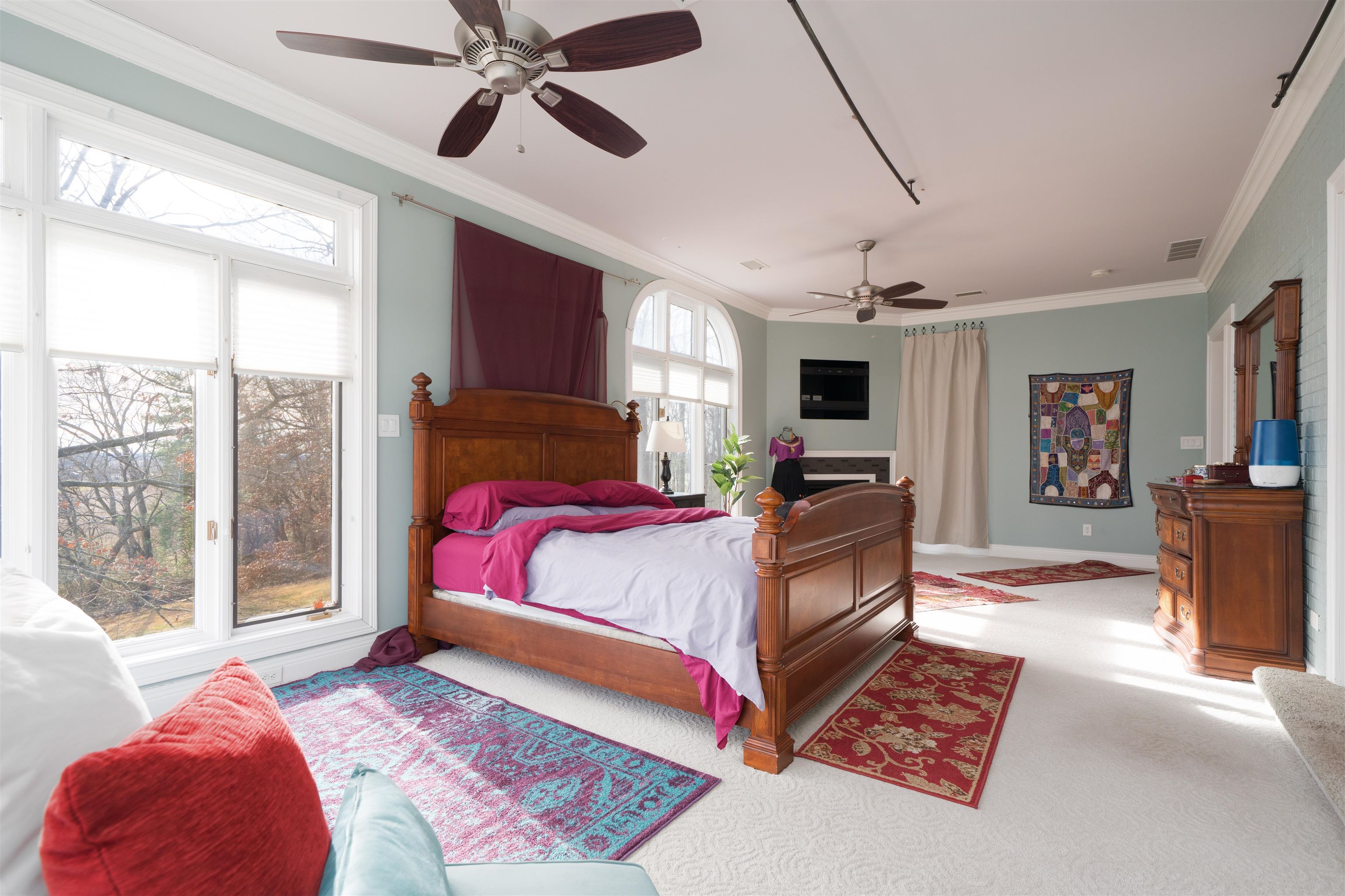 11 Hilltop Drive, Owensboro, Kentucky 42303, 4 Bedrooms Bedrooms, ,3 BathroomsBathrooms,Single Family Residence,For Sale,Hilltop Drive,93881