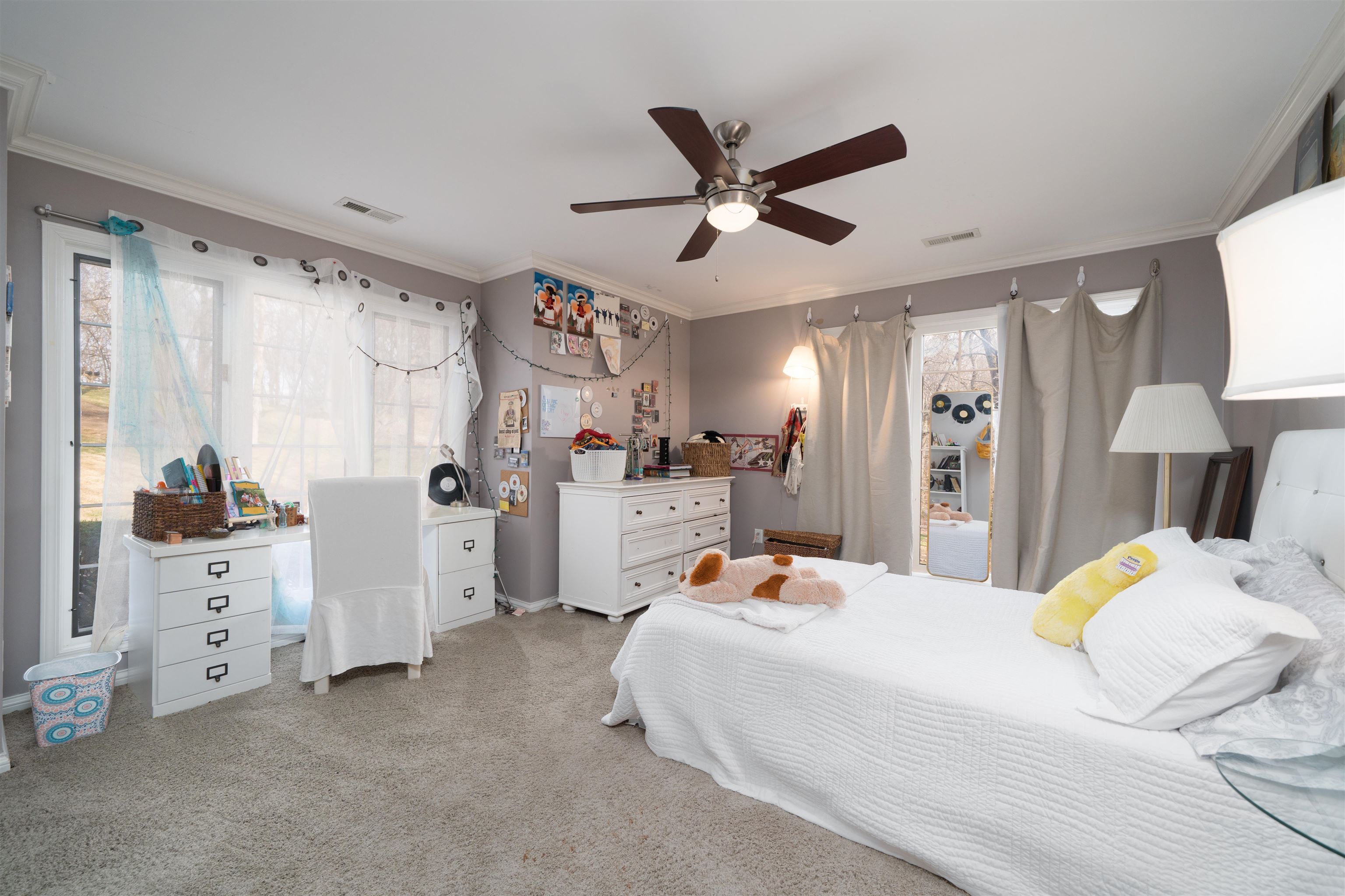 11 Hilltop Drive, Owensboro, Kentucky 42303, 4 Bedrooms Bedrooms, ,3 BathroomsBathrooms,Single Family Residence,For Sale,Hilltop Drive,93881