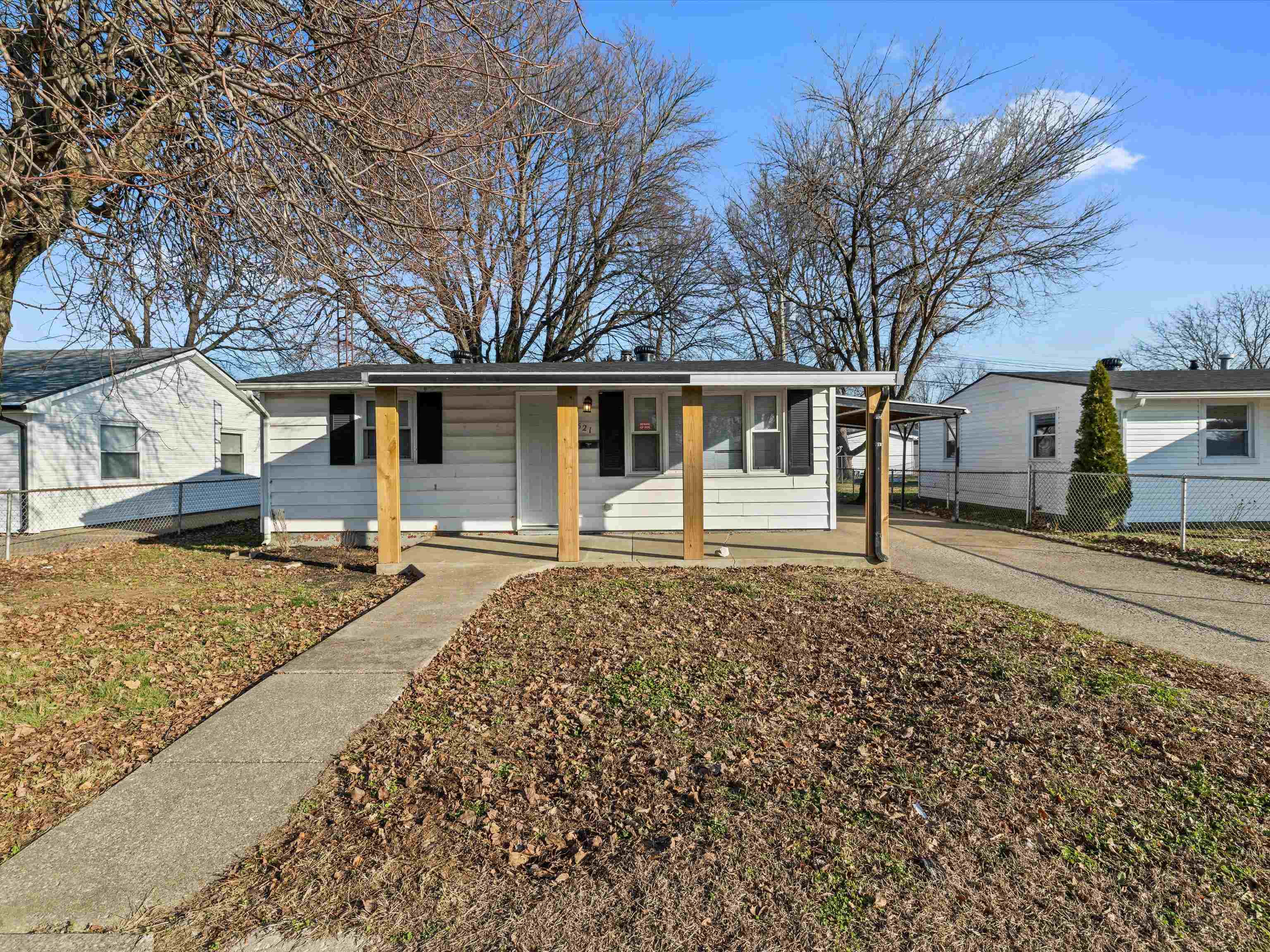 521 Jeff Pl, Owensboro, Kentucky 42301, 2 Bedrooms Bedrooms, ,1 BathroomBathrooms,Single Family Residence,For Sale,Jeff Pl,93893