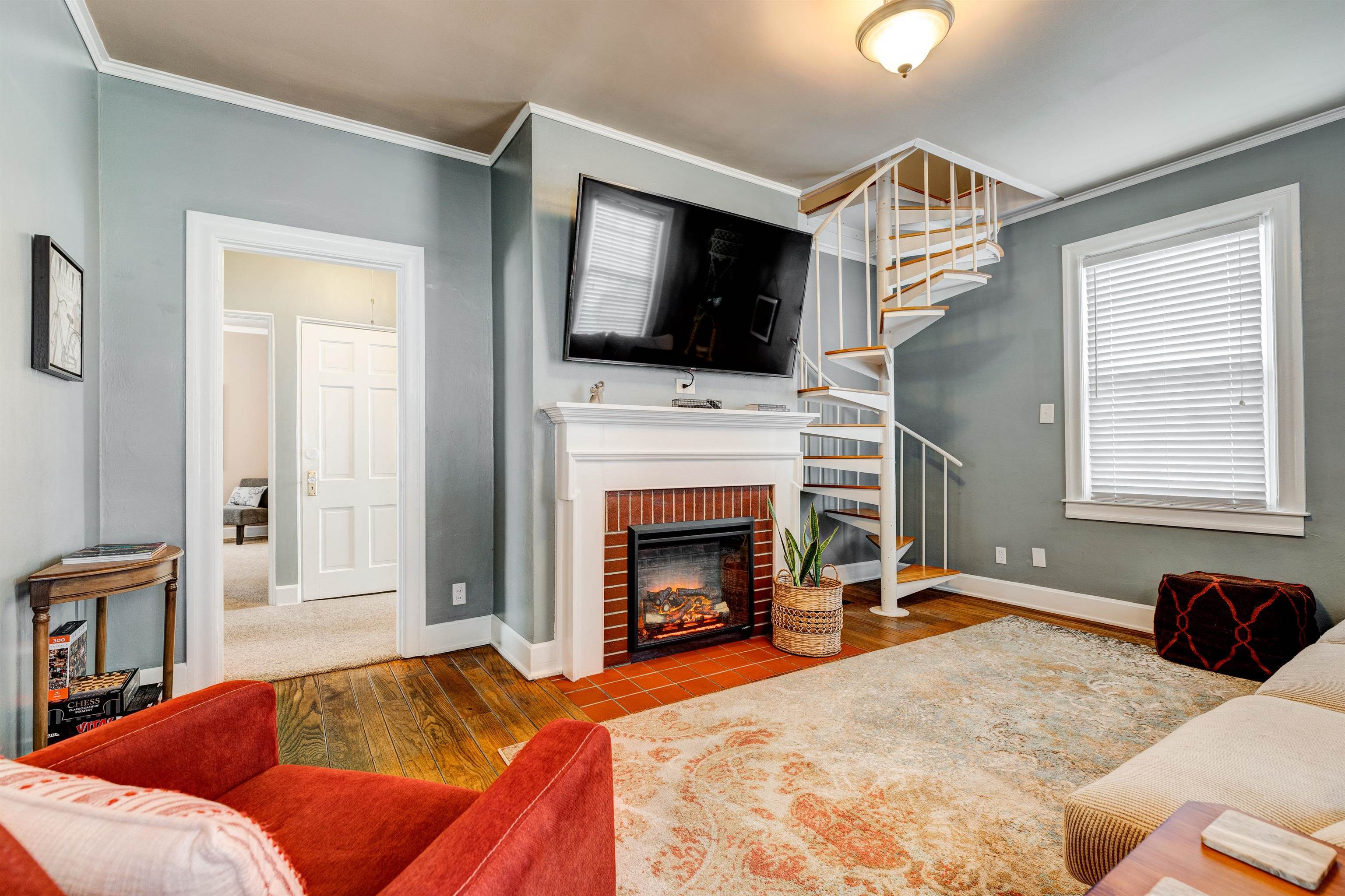 2212 Locust Street, Owensboro, Kentucky 42301, 3 Bedrooms Bedrooms, ,2 BathroomsBathrooms,Single Family Residence,For Sale,Locust Street,93902