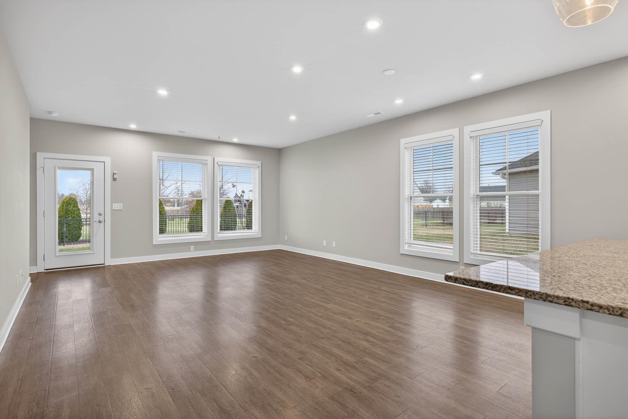 2397 Watson Circle, Owensboro, Kentucky 42301, 2 Bedrooms Bedrooms, ,2 BathroomsBathrooms,Single Family Residence,For Sale,Watson Circle,93903