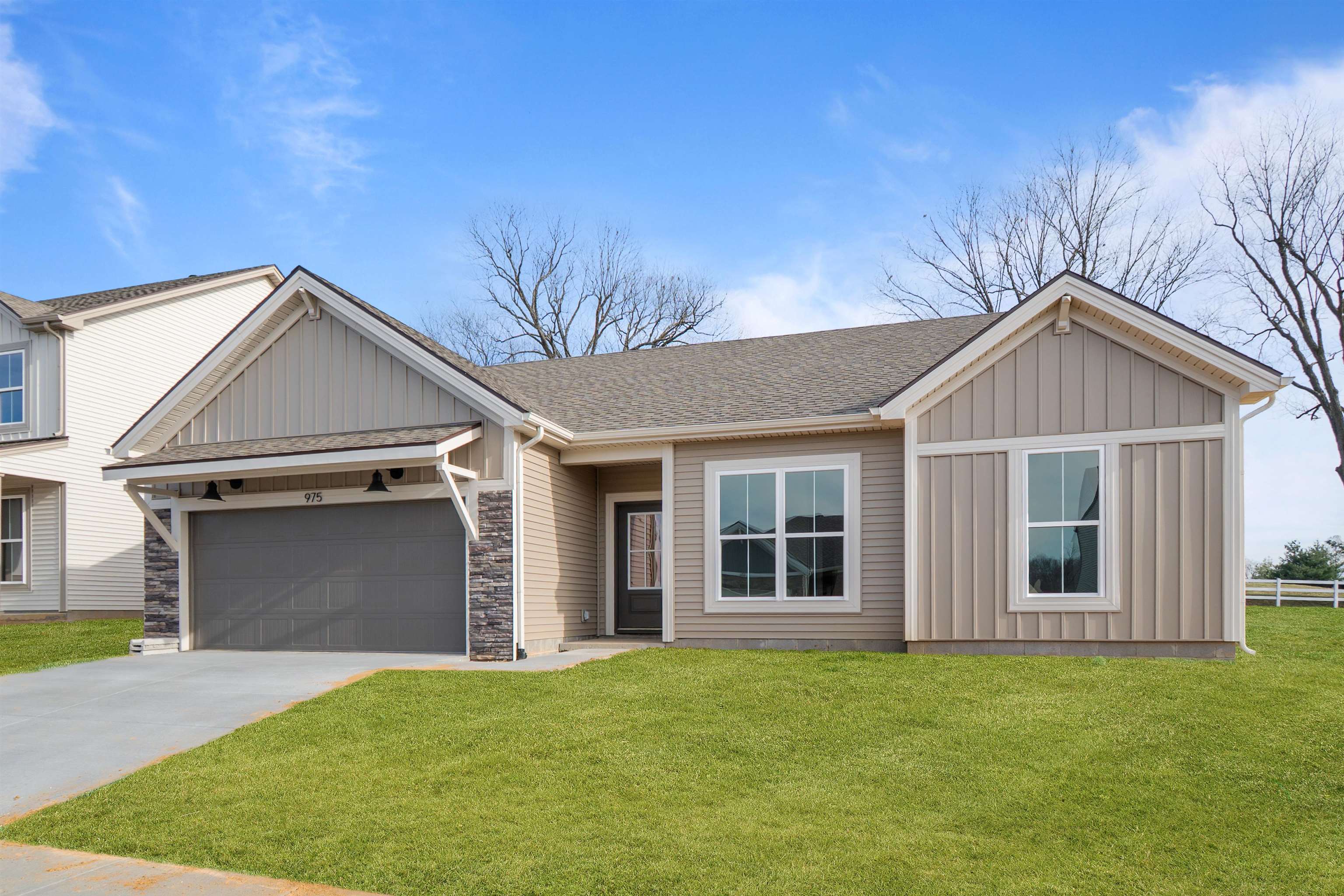 975 Onyx Lane, Owensboro, Kentucky 42301, 3 Bedrooms Bedrooms, ,2 BathroomsBathrooms,Single Family Residence,For Sale,Onyx Lane,93904