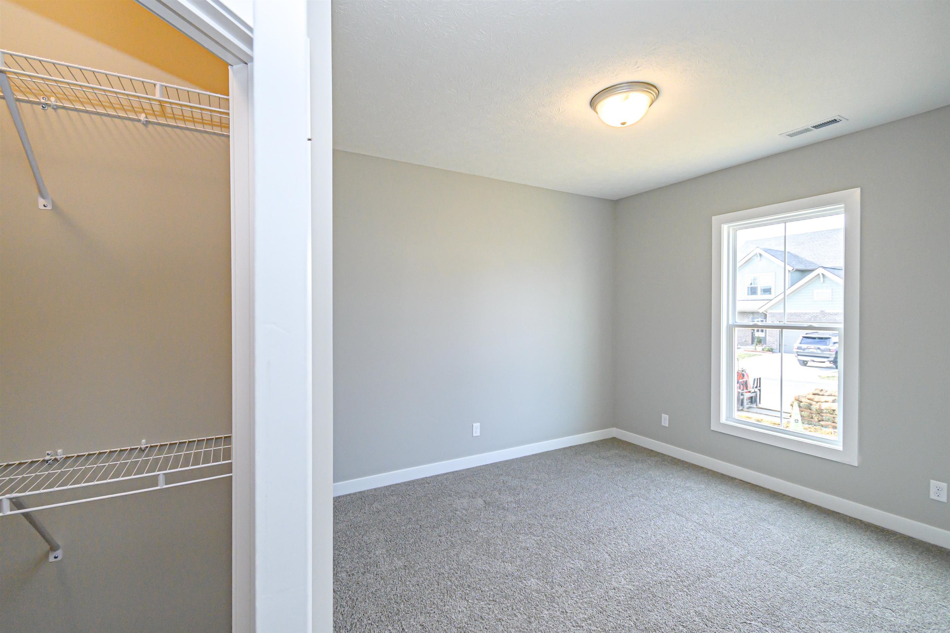 975 Onyx Lane, Owensboro, Kentucky 42301, 3 Bedrooms Bedrooms, ,2 BathroomsBathrooms,Single Family Residence,For Sale,Onyx Lane,93904