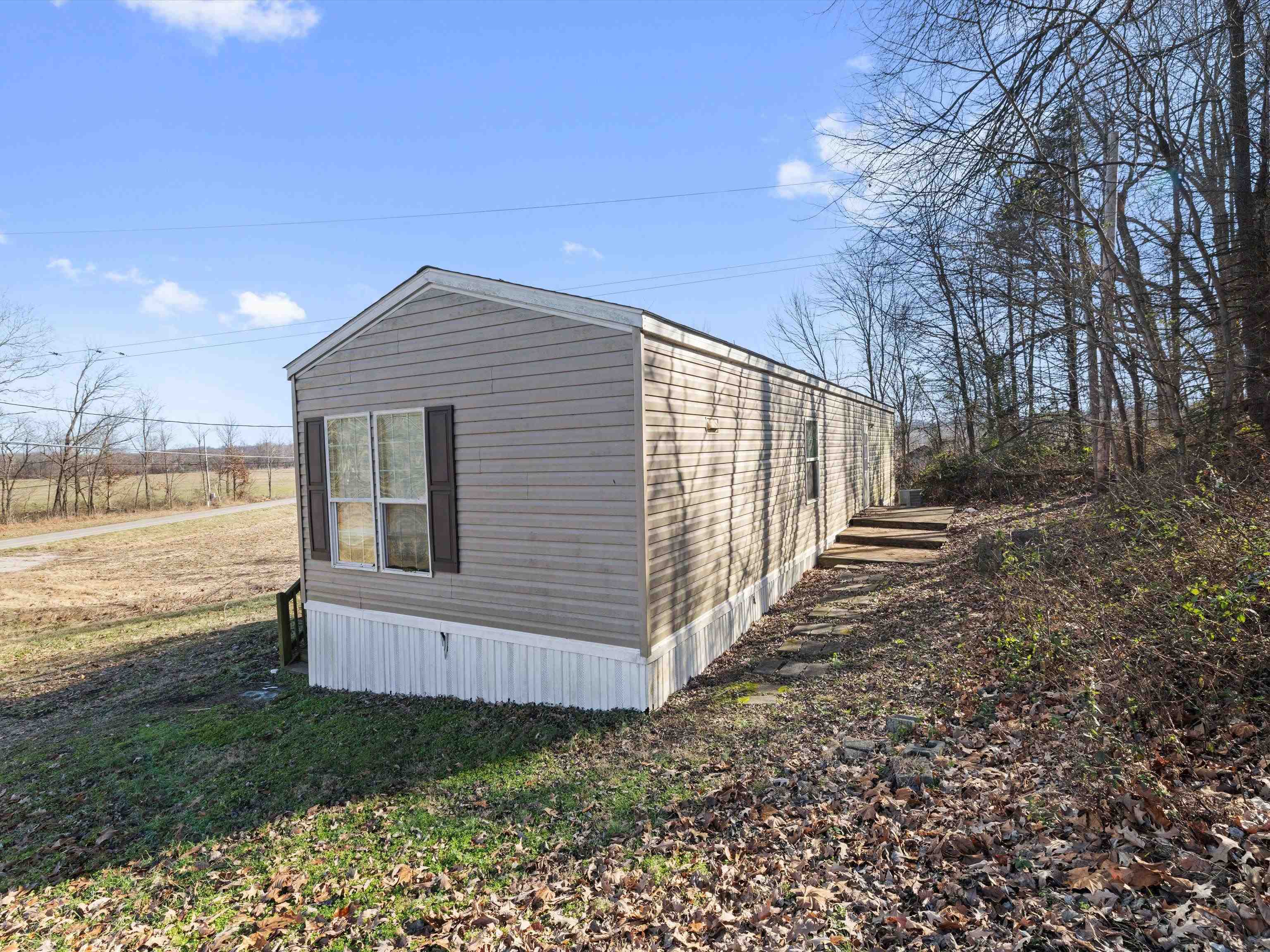 4915 State RT 54, Reynolds Station, Kentucky 42368, 2 Bedrooms Bedrooms, ,1 BathroomBathrooms,Manufactured Home,For Sale,State RT 54,93905