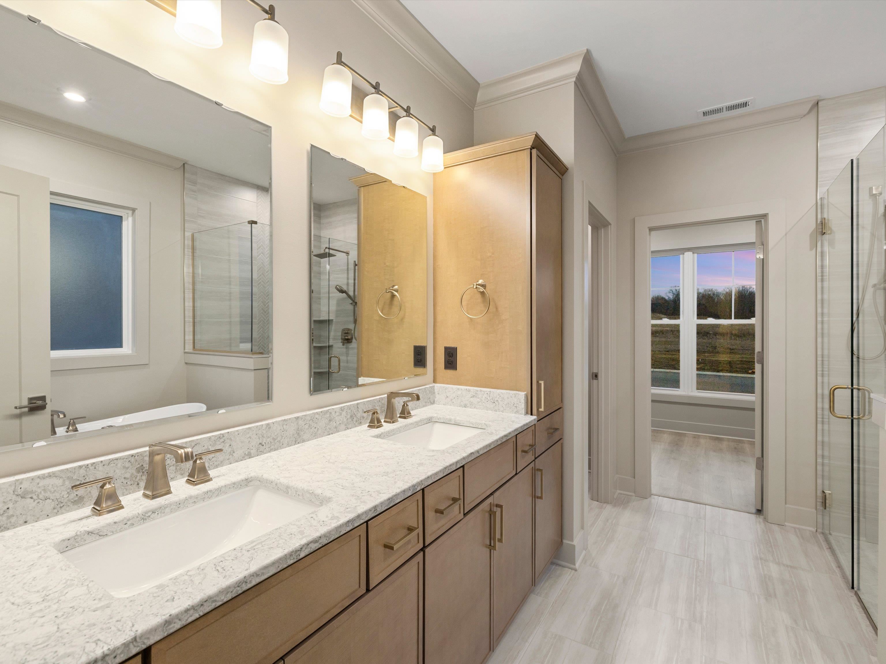 766 Alabaster Court, Owensboro, Kentucky 42301, 4 Bedrooms Bedrooms, ,2 BathroomsBathrooms,Single Family Residence,For Sale,Alabaster Court,93906