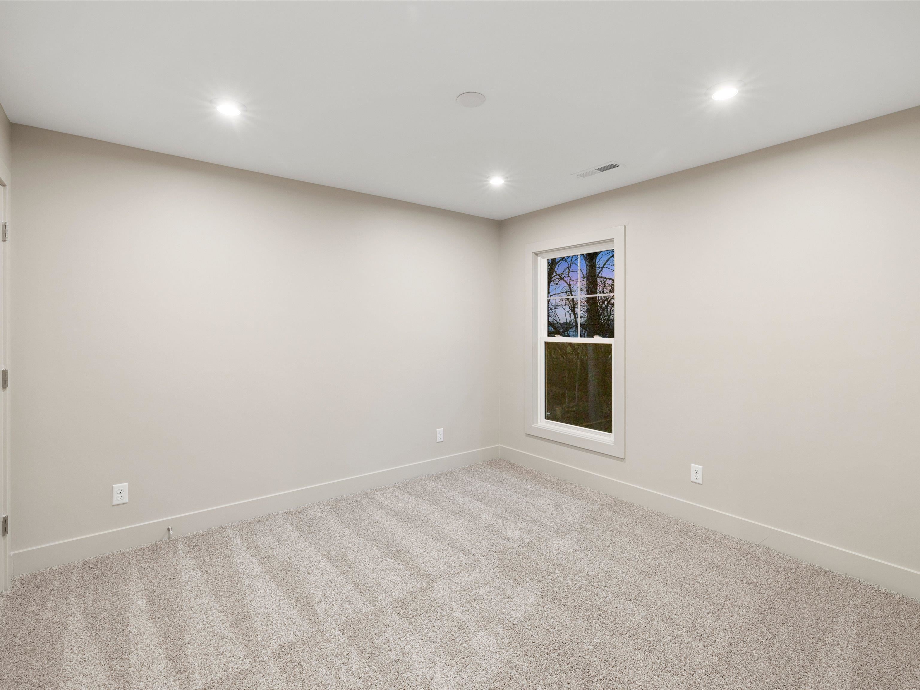 766 Alabaster Court, Owensboro, Kentucky 42301, 4 Bedrooms Bedrooms, ,2 BathroomsBathrooms,Single Family Residence,For Sale,Alabaster Court,93906