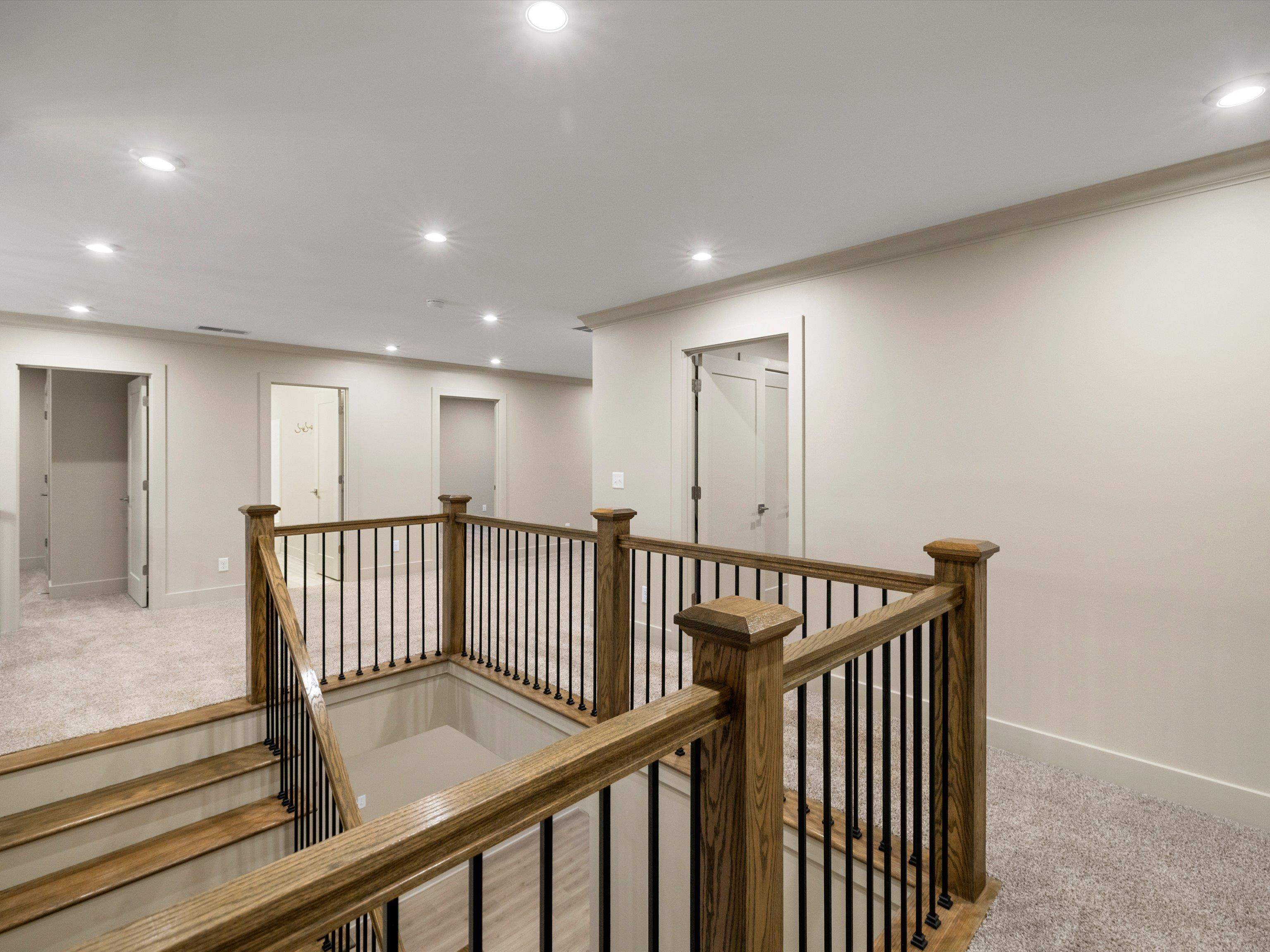 766 Alabaster Court, Owensboro, Kentucky 42301, 4 Bedrooms Bedrooms, ,2 BathroomsBathrooms,Single Family Residence,For Sale,Alabaster Court,93906