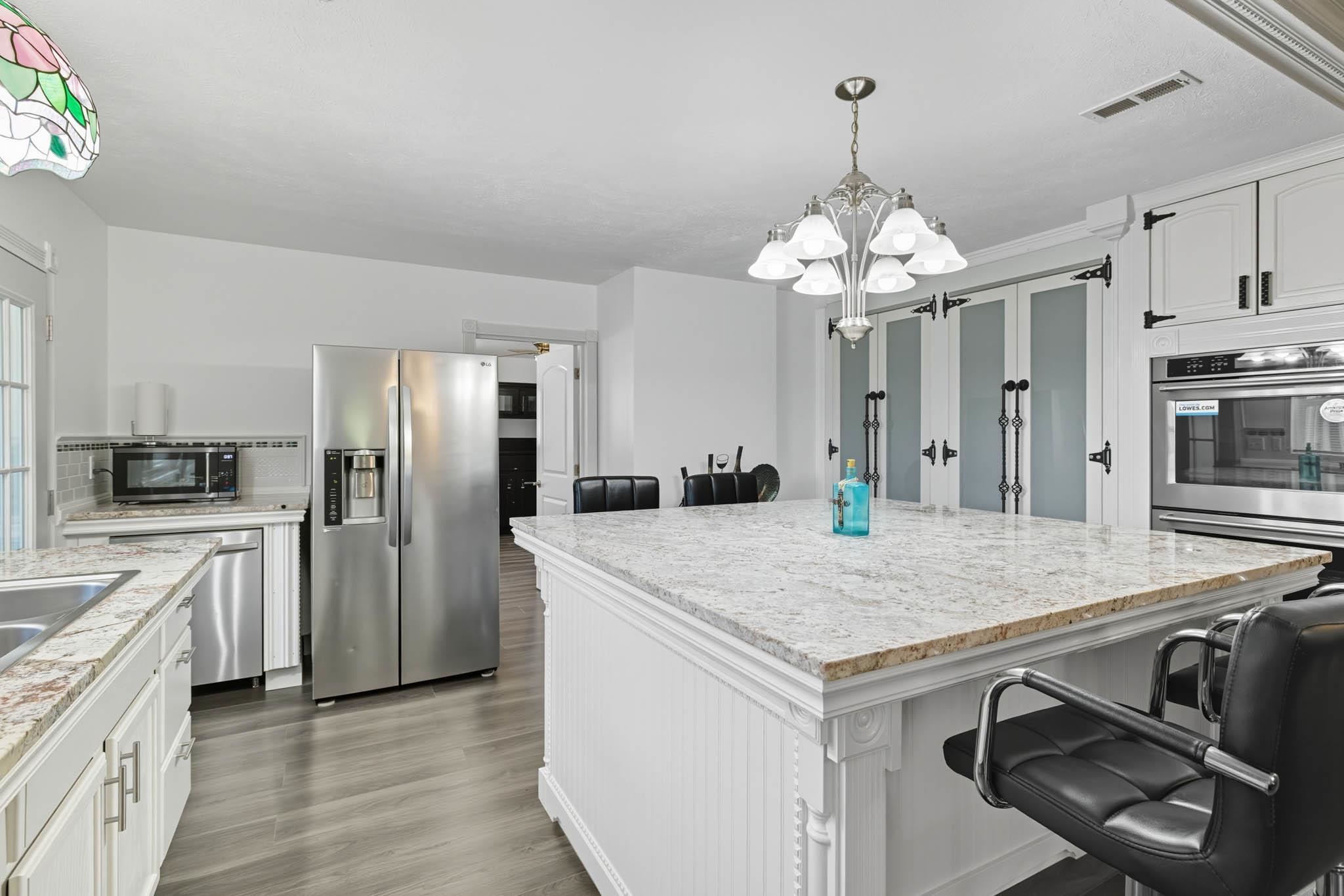 301 Legion Blvd., Owensboro, Kentucky 42303, 3 Bedrooms Bedrooms, ,2 BathroomsBathrooms,Single Family Residence,For Sale,Legion Blvd.,93911