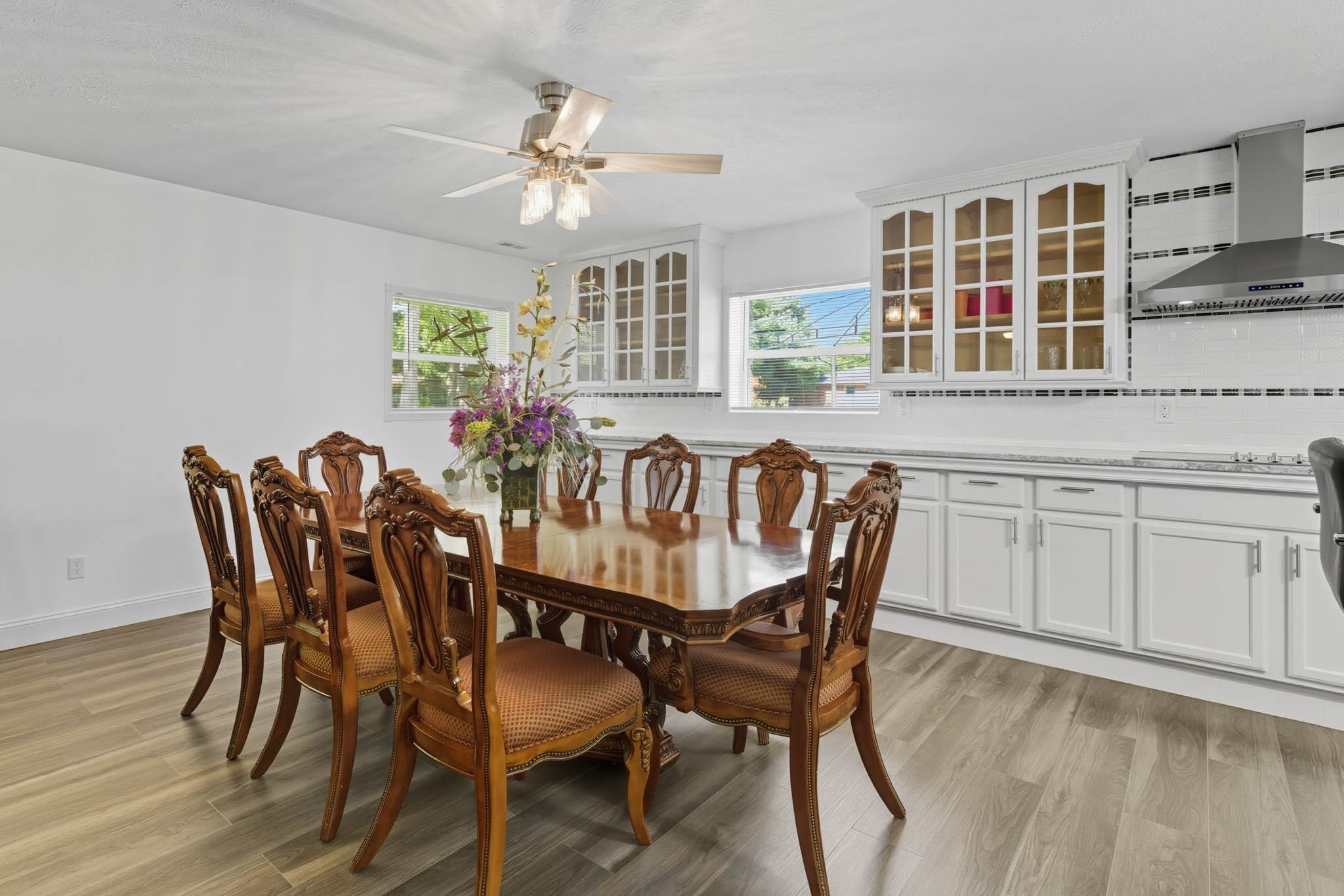 301 Legion Blvd., Owensboro, Kentucky 42303, 3 Bedrooms Bedrooms, ,2 BathroomsBathrooms,Single Family Residence,For Sale,Legion Blvd.,93911