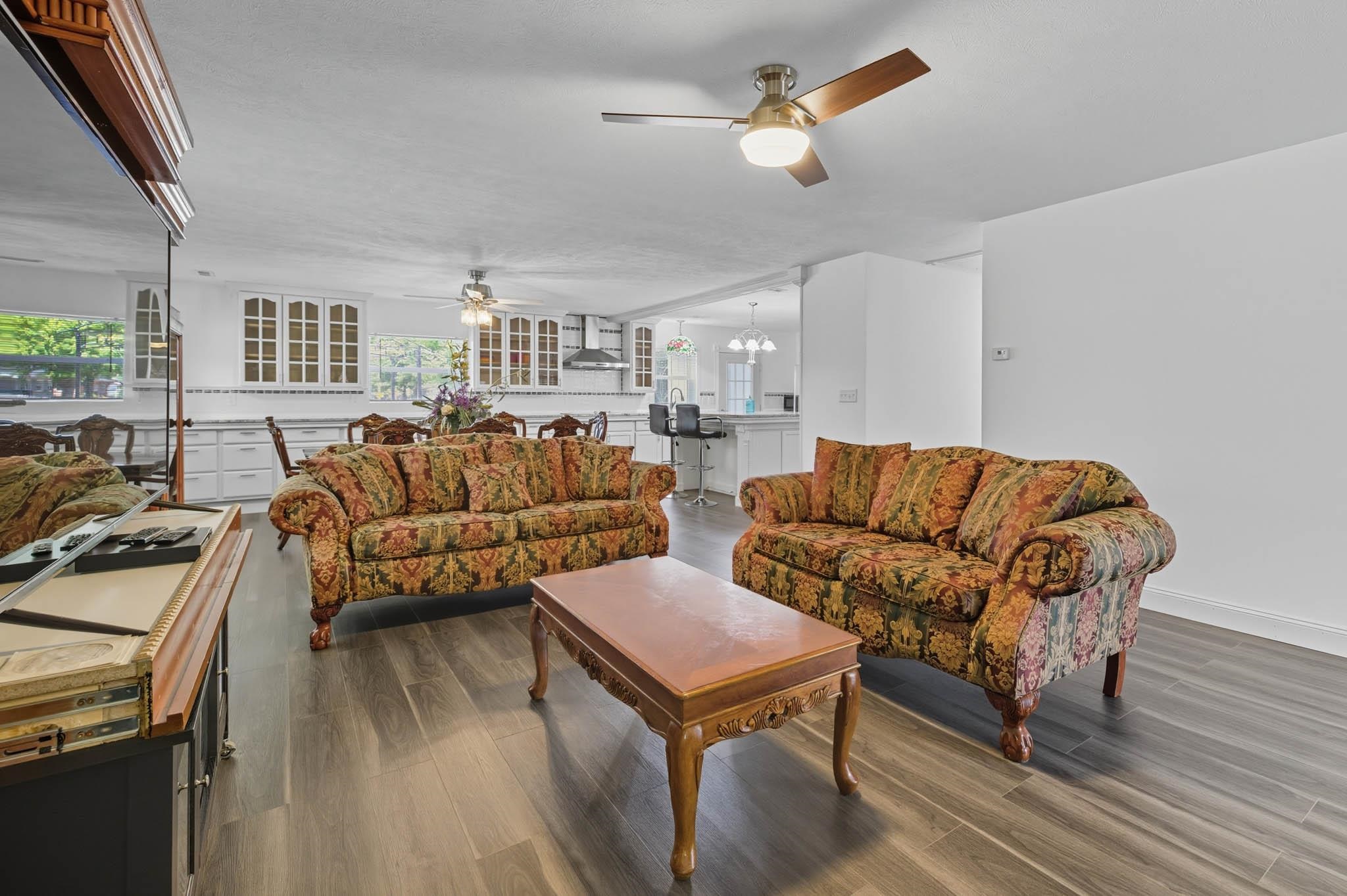 301 Legion Blvd., Owensboro, Kentucky 42303, 3 Bedrooms Bedrooms, ,2 BathroomsBathrooms,Single Family Residence,For Sale,Legion Blvd.,93911