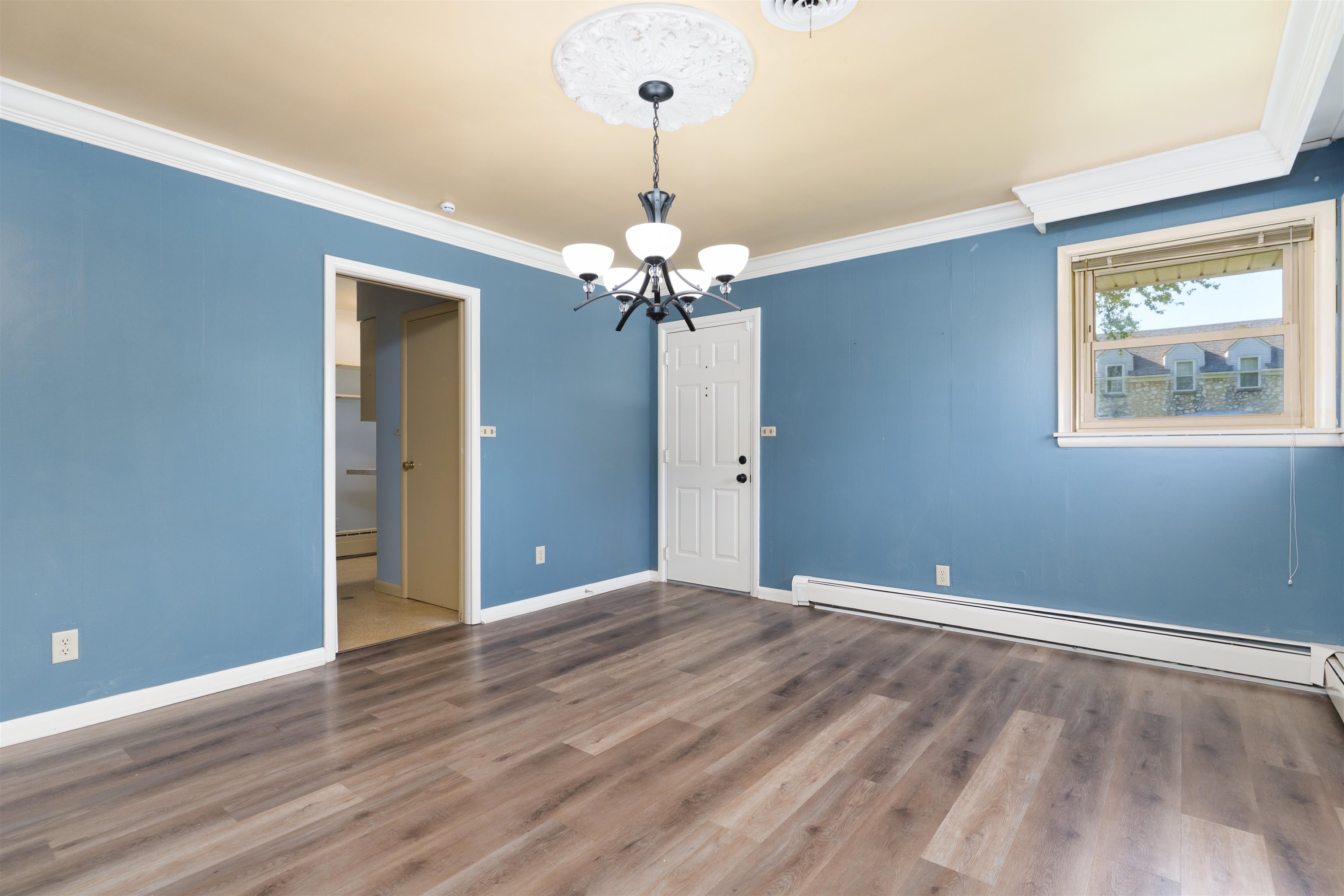 1664 Roosevelt Rd, Owensboro, Kentucky 42301, 4 Bedrooms Bedrooms, ,4 BathroomsBathrooms,Single Family Residence,For Sale,Roosevelt Rd,93913