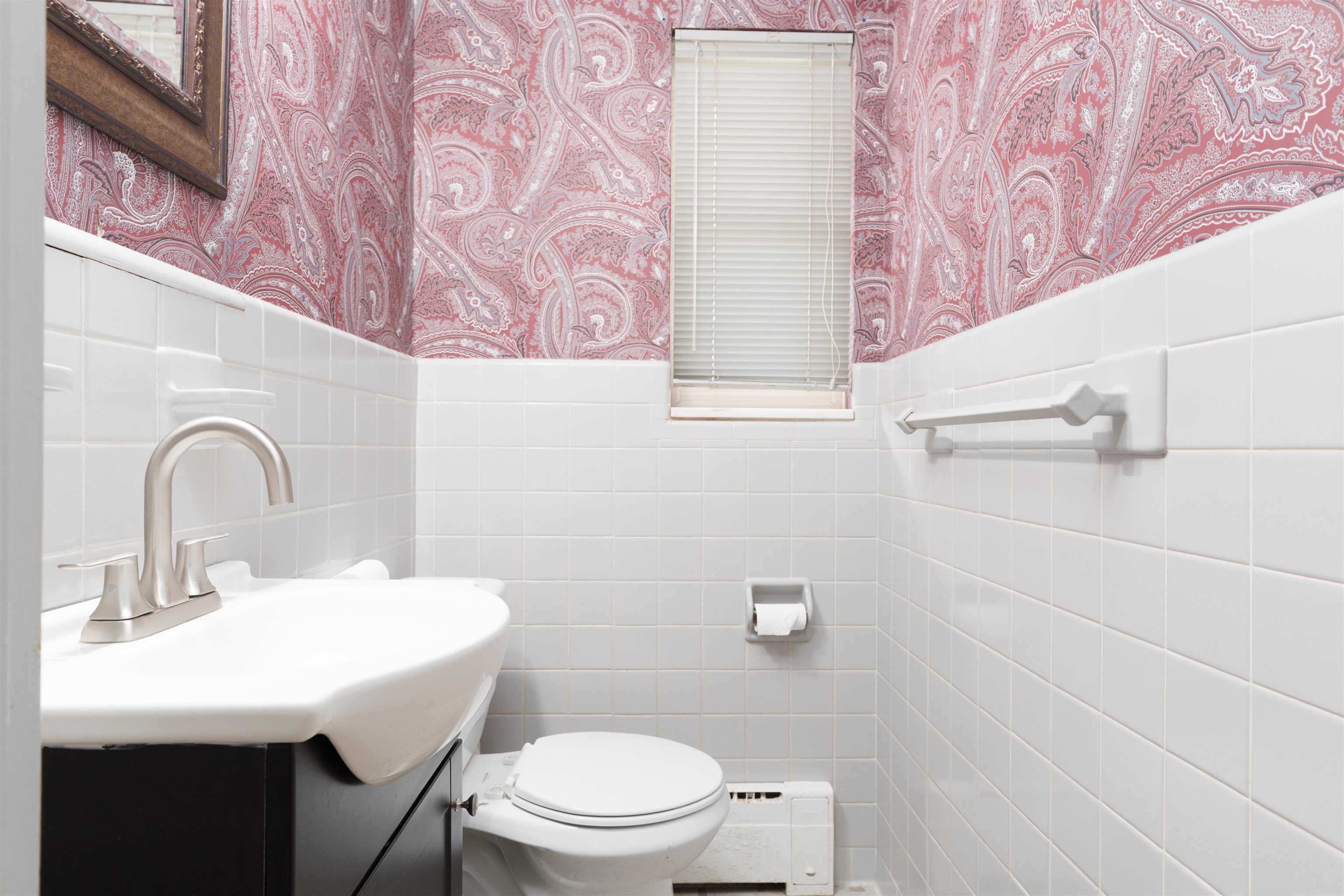 1664 Roosevelt Rd, Owensboro, Kentucky 42301, 4 Bedrooms Bedrooms, ,4 BathroomsBathrooms,Single Family Residence,For Sale,Roosevelt Rd,93913