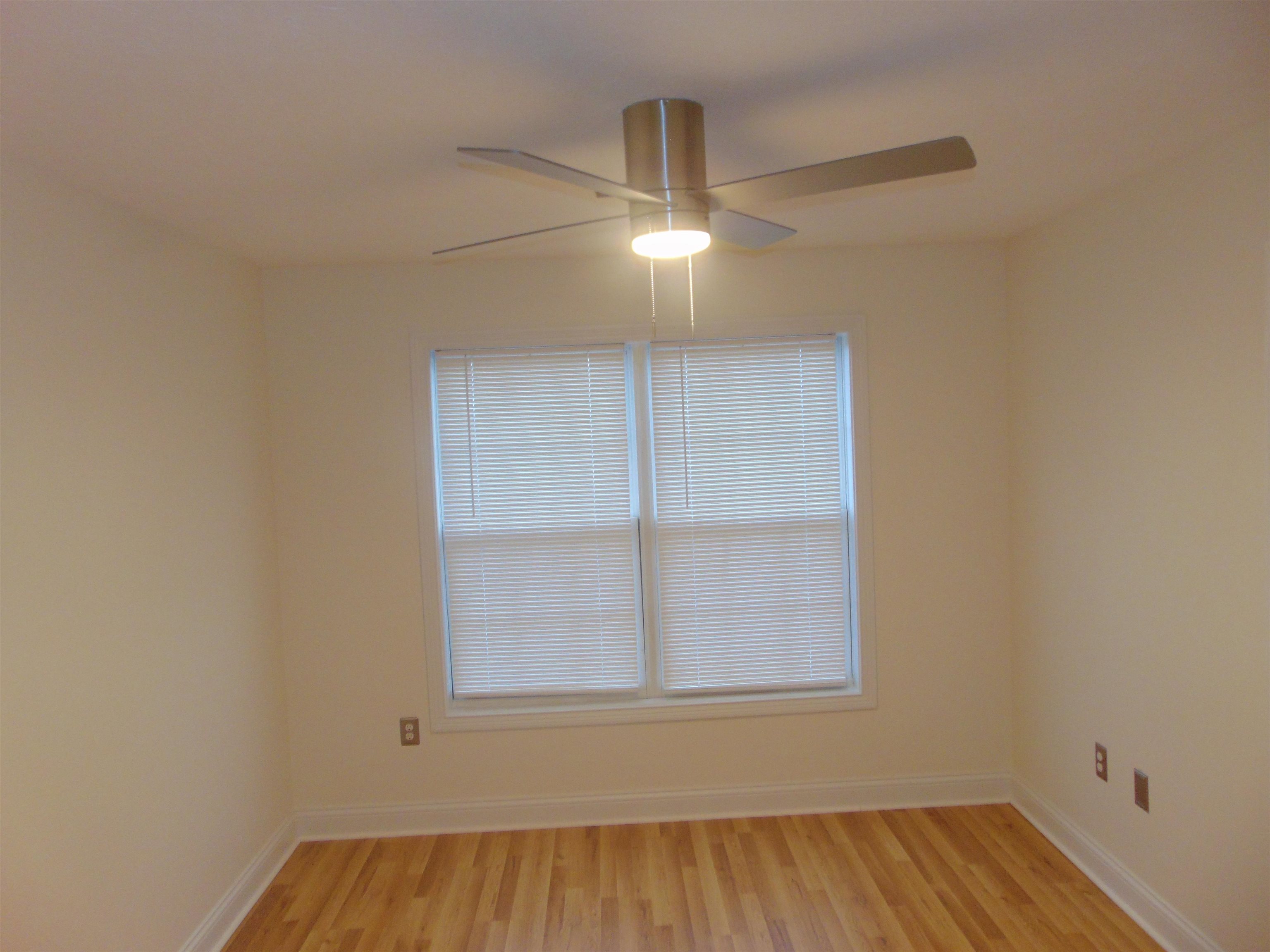 202 Sonoma Valley, Vine Grove, Kentucky 40175, 4 Bedrooms Bedrooms, ,3 BathroomsBathrooms,Single Family Residence,For Sale,Sonoma Valley,93914