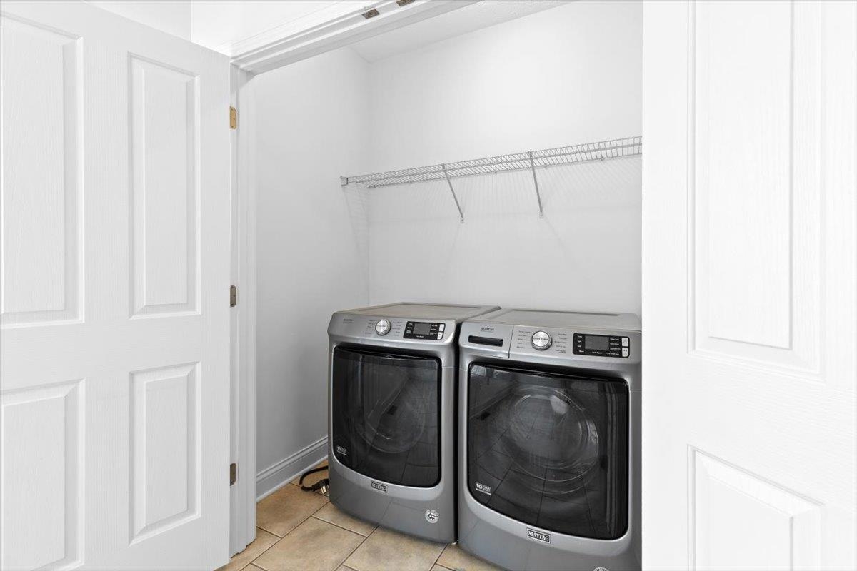 202 Sonoma Valley, Vine Grove, Kentucky 40175, 4 Bedrooms Bedrooms, ,3 BathroomsBathrooms,Single Family Residence,For Sale,Sonoma Valley,93914