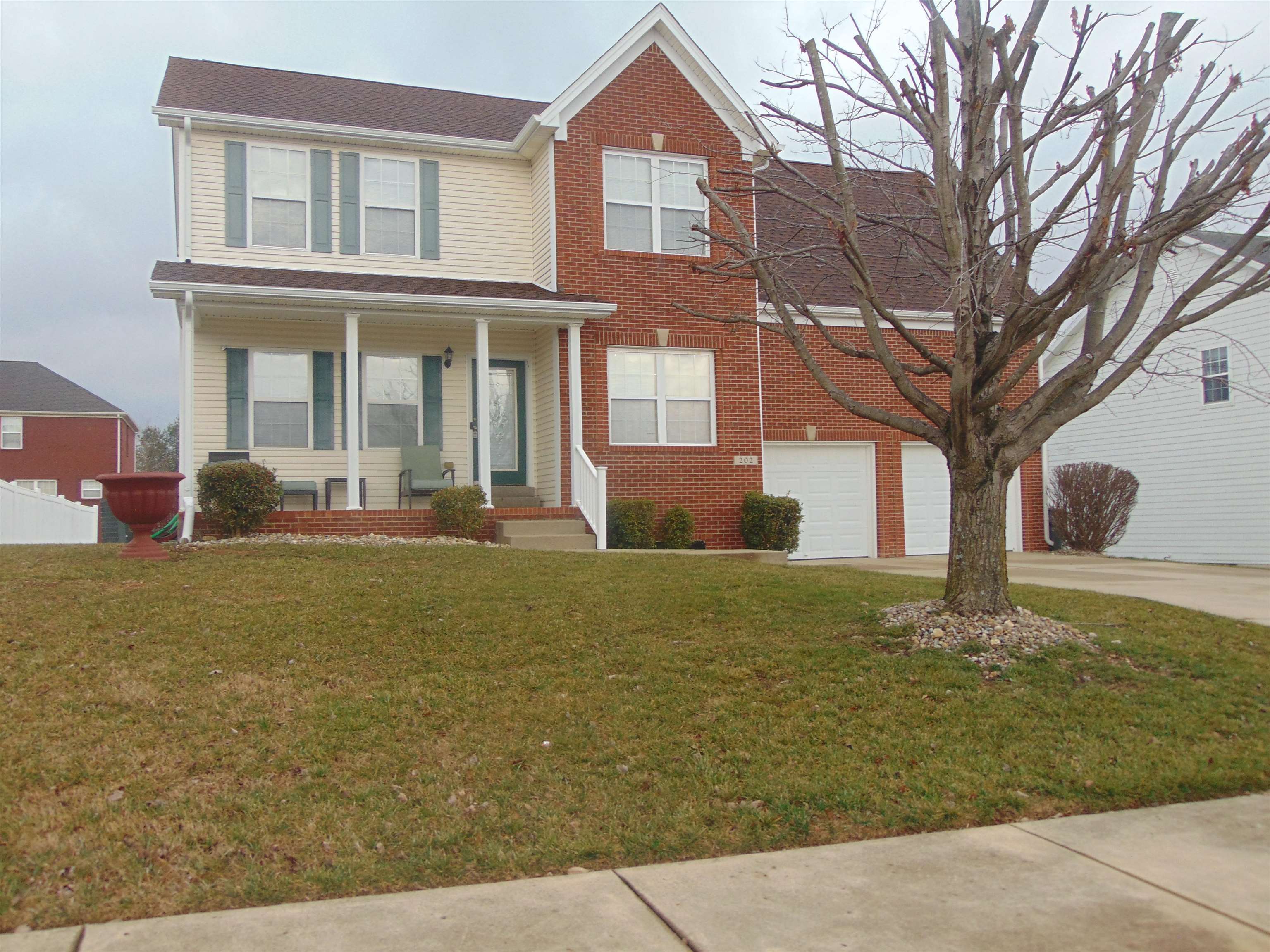 202 Sonoma Valley, Vine Grove, Kentucky 40175, 4 Bedrooms Bedrooms, ,3 BathroomsBathrooms,Single Family Residence,For Sale,Sonoma Valley,93914