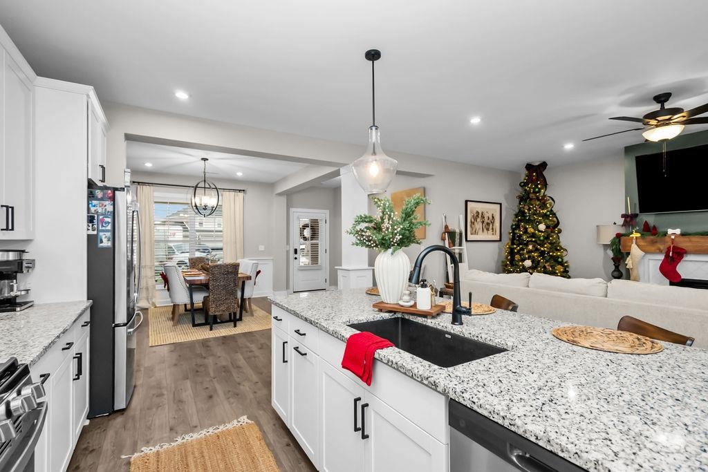 997 Onyx Court, Owensboro, Kentucky 42301, 4 Bedrooms Bedrooms, ,2 BathroomsBathrooms,Single Family Residence,For Sale,Onyx Court,93924