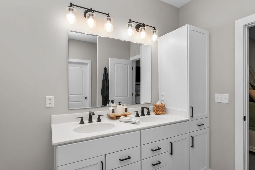 997 Onyx Court, Owensboro, Kentucky 42301, 4 Bedrooms Bedrooms, ,2 BathroomsBathrooms,Single Family Residence,For Sale,Onyx Court,93924