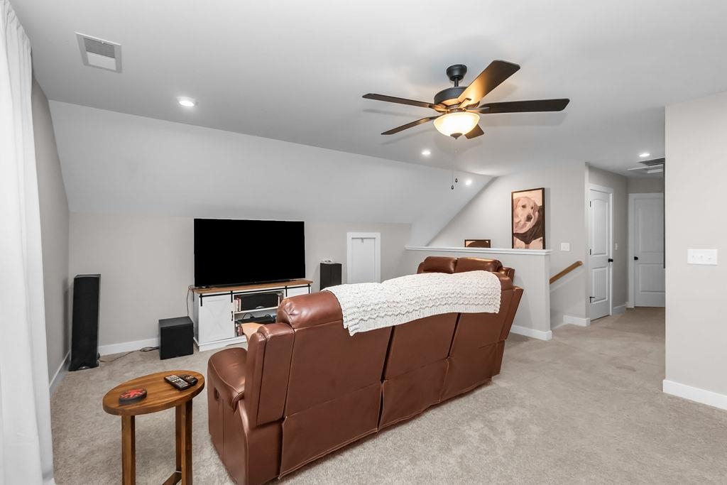 997 Onyx Court, Owensboro, Kentucky 42301, 4 Bedrooms Bedrooms, ,2 BathroomsBathrooms,Single Family Residence,For Sale,Onyx Court,93924