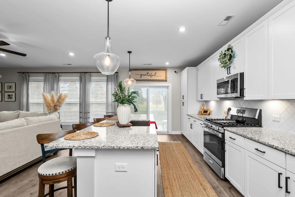 997 Onyx Court, Owensboro, Kentucky 42301, 4 Bedrooms Bedrooms, ,2 BathroomsBathrooms,Single Family Residence,For Sale,Onyx Court,93924