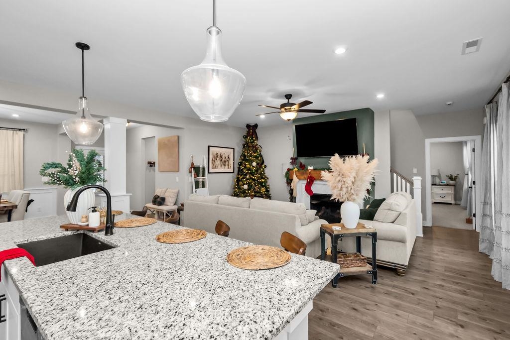 997 Onyx Court, Owensboro, Kentucky 42301, 4 Bedrooms Bedrooms, ,2 BathroomsBathrooms,Single Family Residence,For Sale,Onyx Court,93924