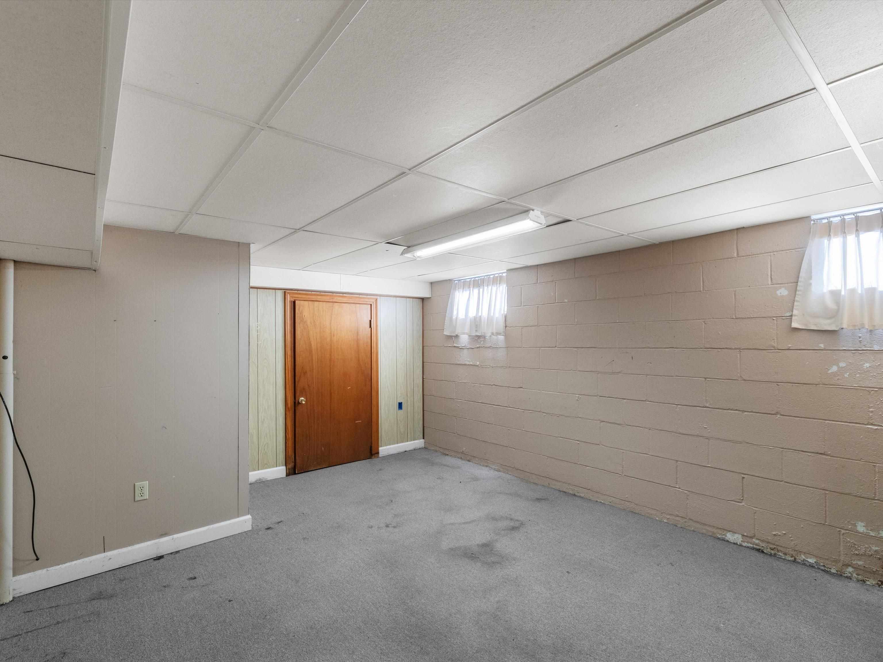 9645 HWY 144, Philpot, Kentucky 42366, 4 Bedrooms Bedrooms, ,1 BathroomBathrooms,Single Family Residence,For Sale,HWY 144,93930