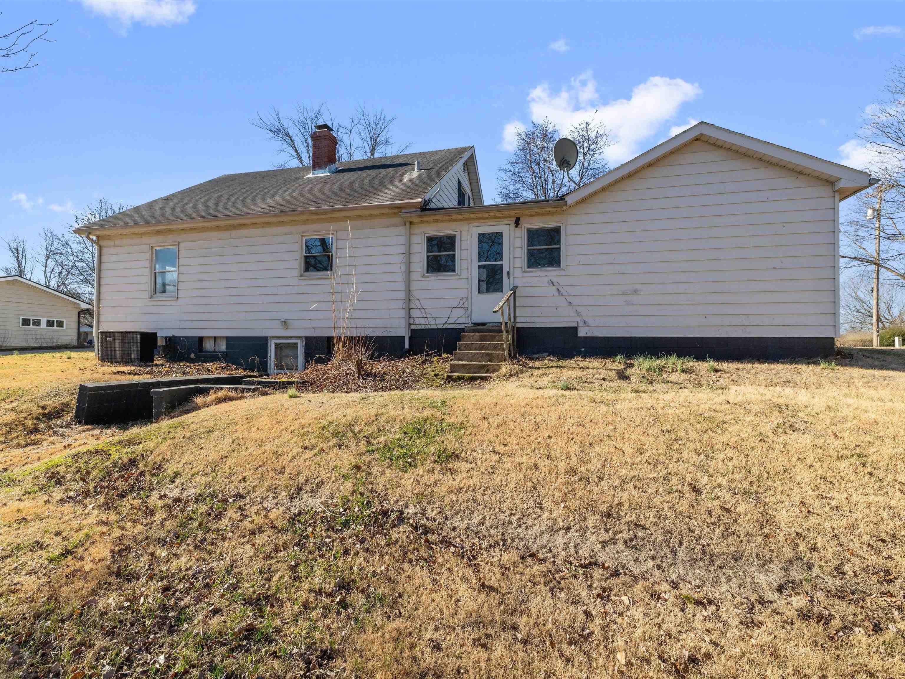 9645 HWY 144, Philpot, Kentucky 42366, 4 Bedrooms Bedrooms, ,1 BathroomBathrooms,Single Family Residence,For Sale,HWY 144,93930