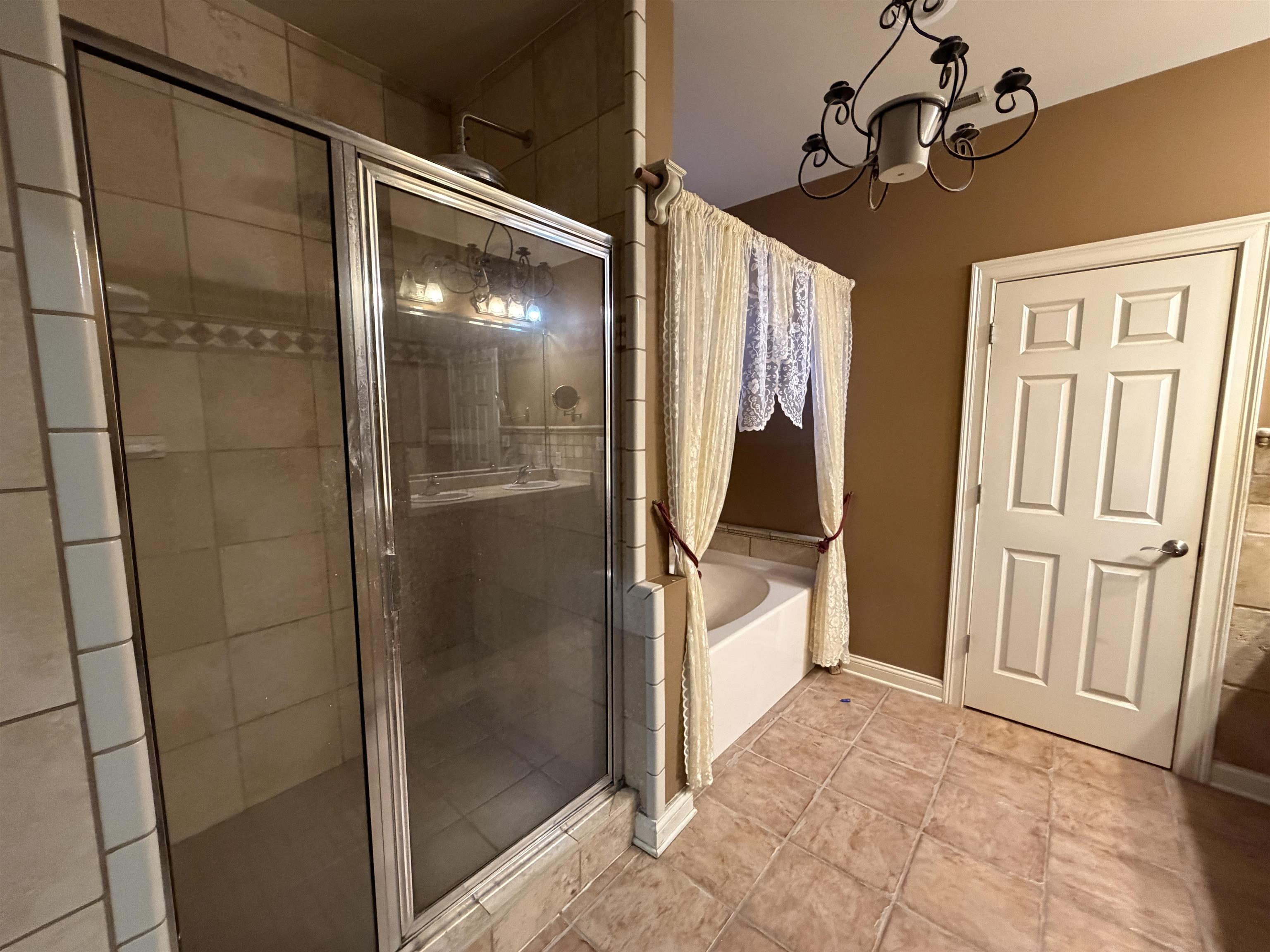 3136 Spring Run, Owensboro, Kentucky 42303, 3 Bedrooms Bedrooms, ,3 BathroomsBathrooms,Single Family Residence,For Sale,Spring Run,93931