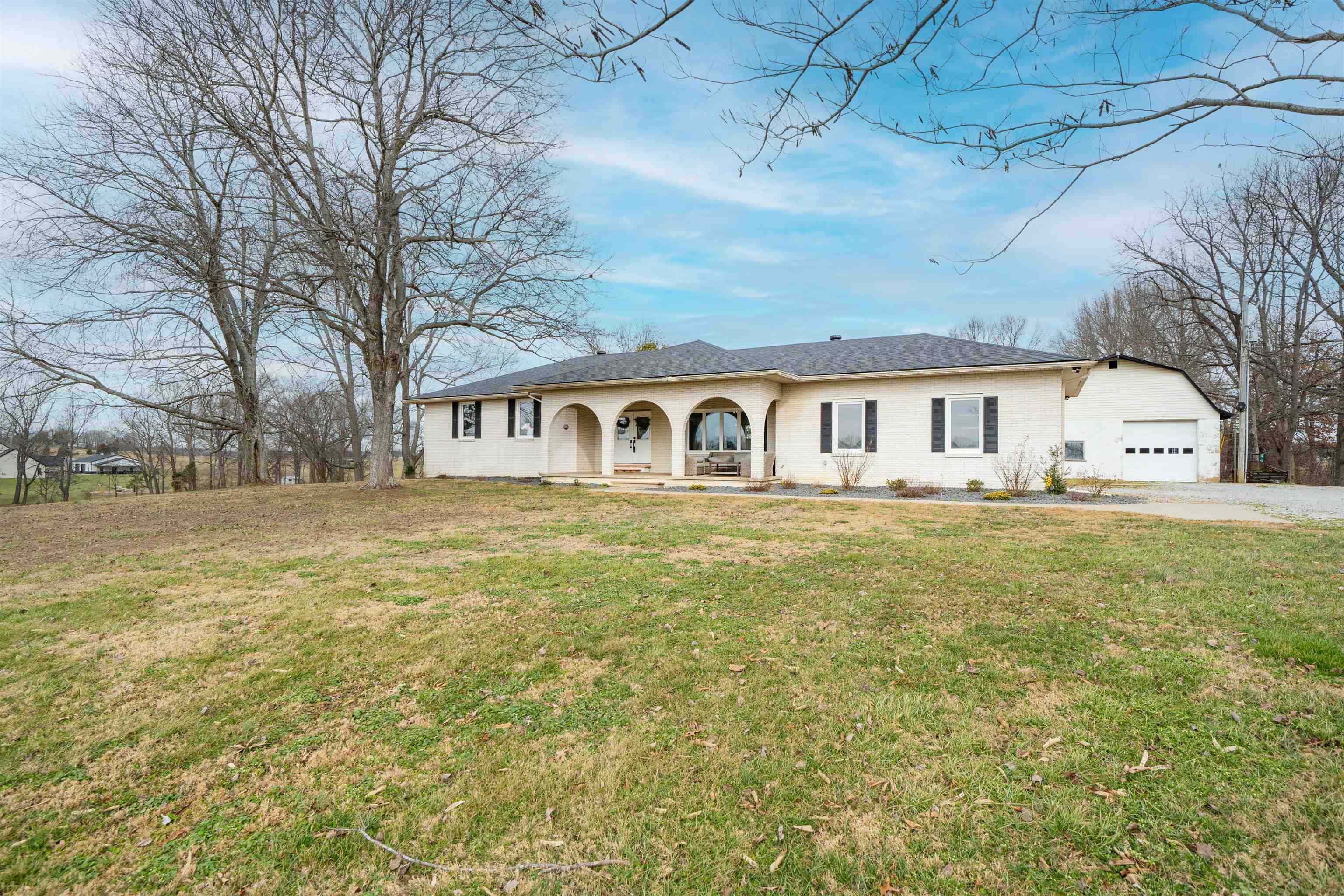 4131 South Hampton Rd, Philpot, Kentucky 42366, 4 Bedrooms Bedrooms, ,3 BathroomsBathrooms,Single Family Residence,For Sale,South Hampton Rd,93932