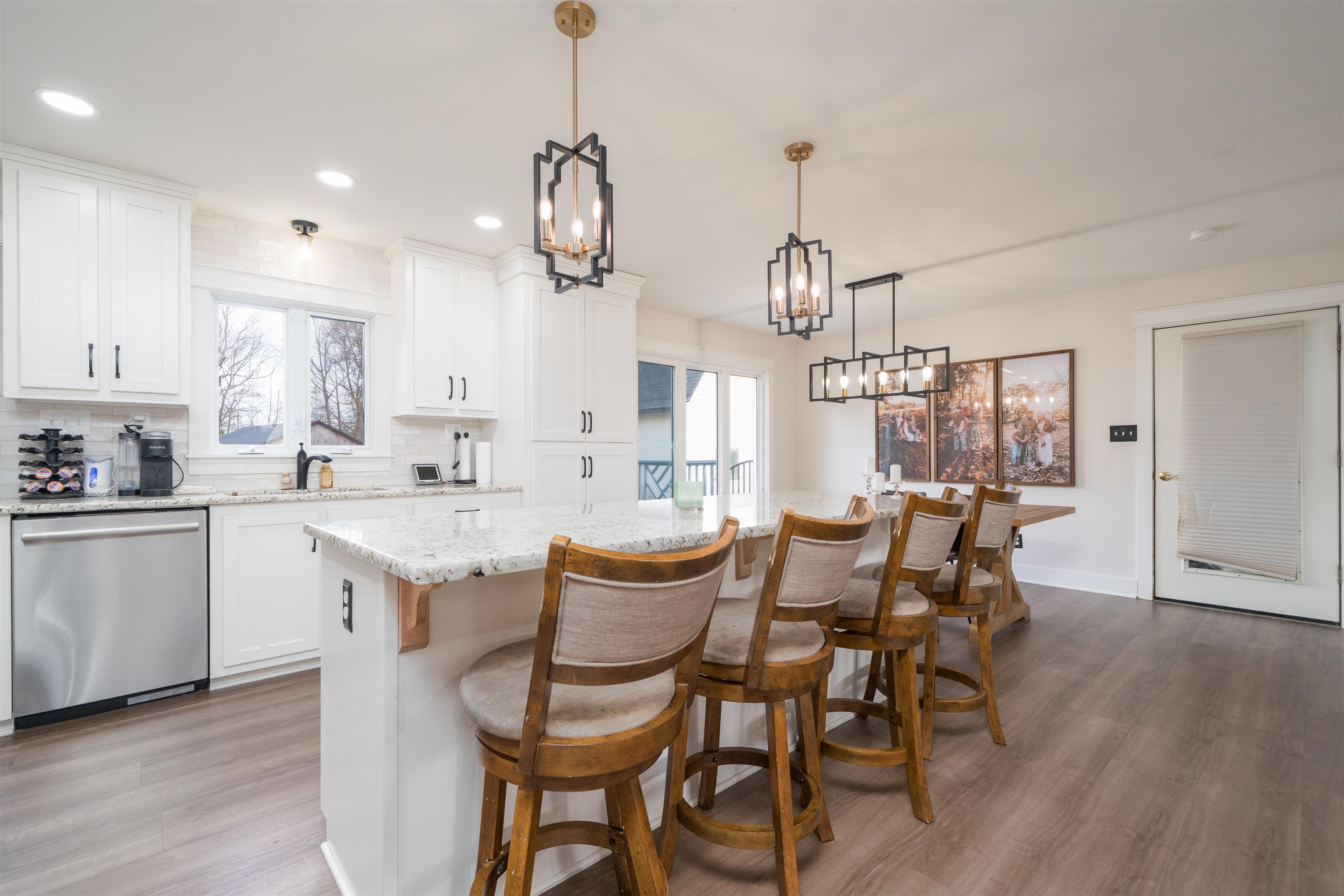 4131 South Hampton Rd, Philpot, Kentucky 42366, 4 Bedrooms Bedrooms, ,3 BathroomsBathrooms,Single Family Residence,For Sale,South Hampton Rd,93932