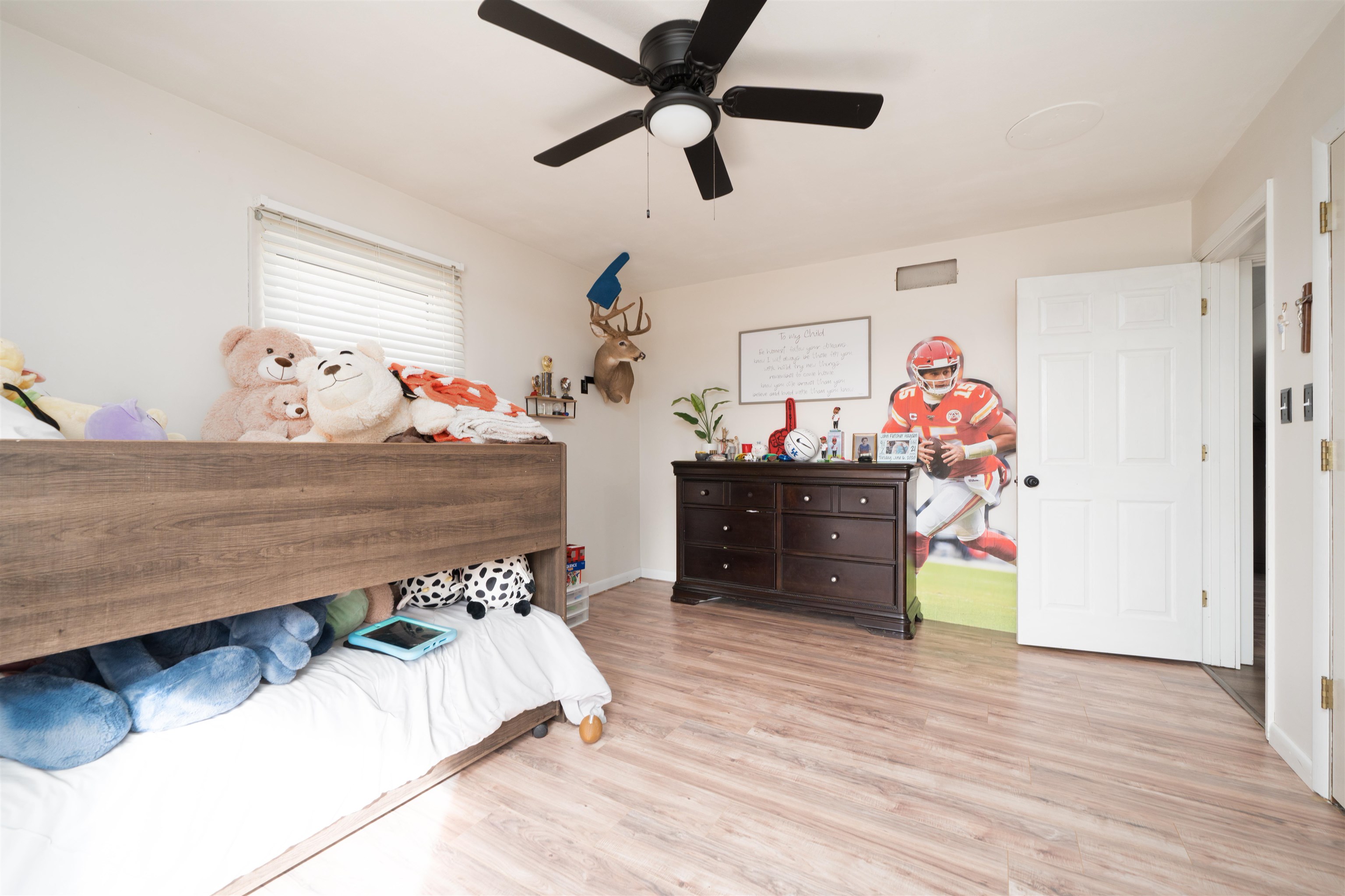 4131 South Hampton Rd, Philpot, Kentucky 42366, 4 Bedrooms Bedrooms, ,3 BathroomsBathrooms,Single Family Residence,For Sale,South Hampton Rd,93932