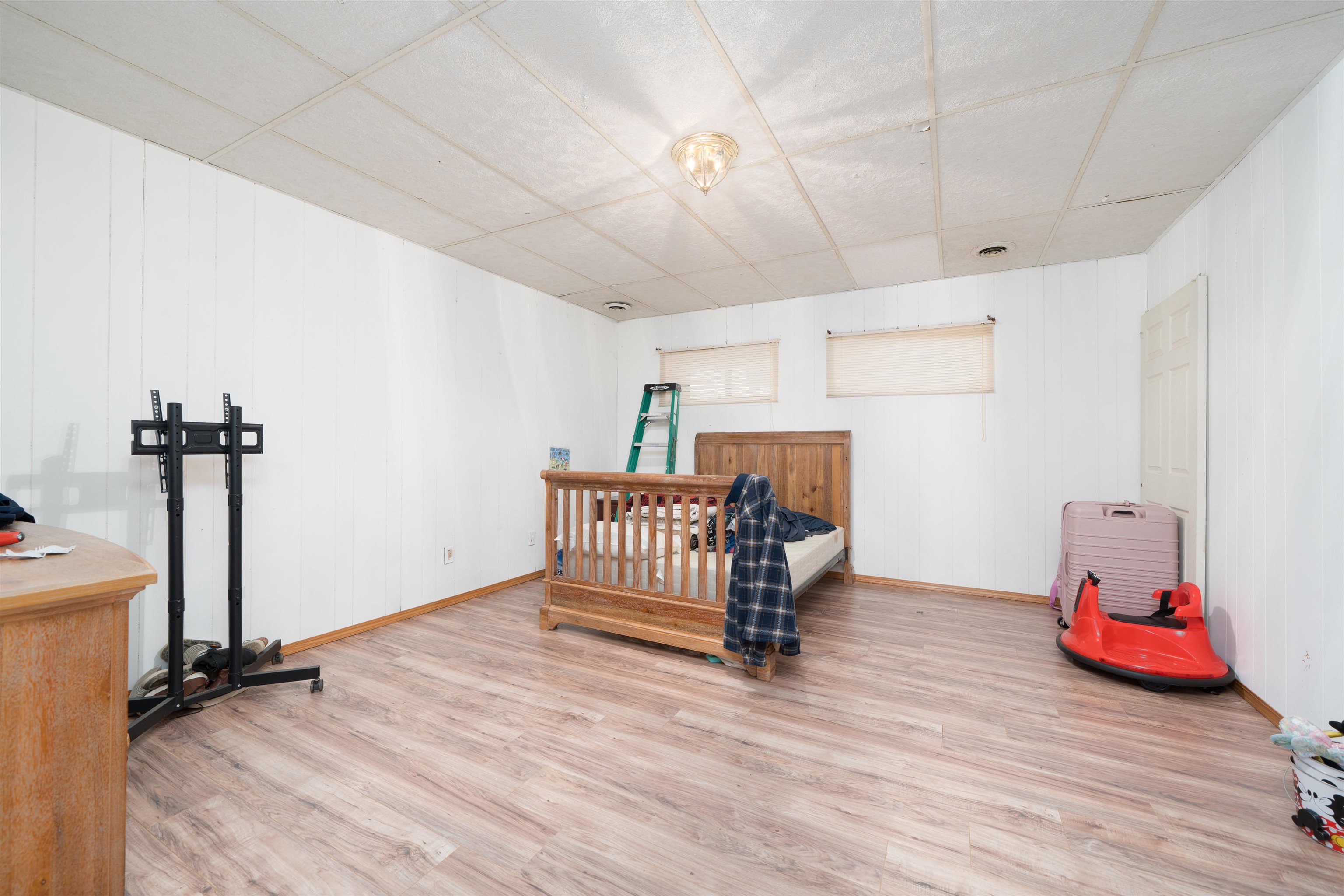 4131 South Hampton Rd, Philpot, Kentucky 42366, 4 Bedrooms Bedrooms, ,3 BathroomsBathrooms,Single Family Residence,For Sale,South Hampton Rd,93932