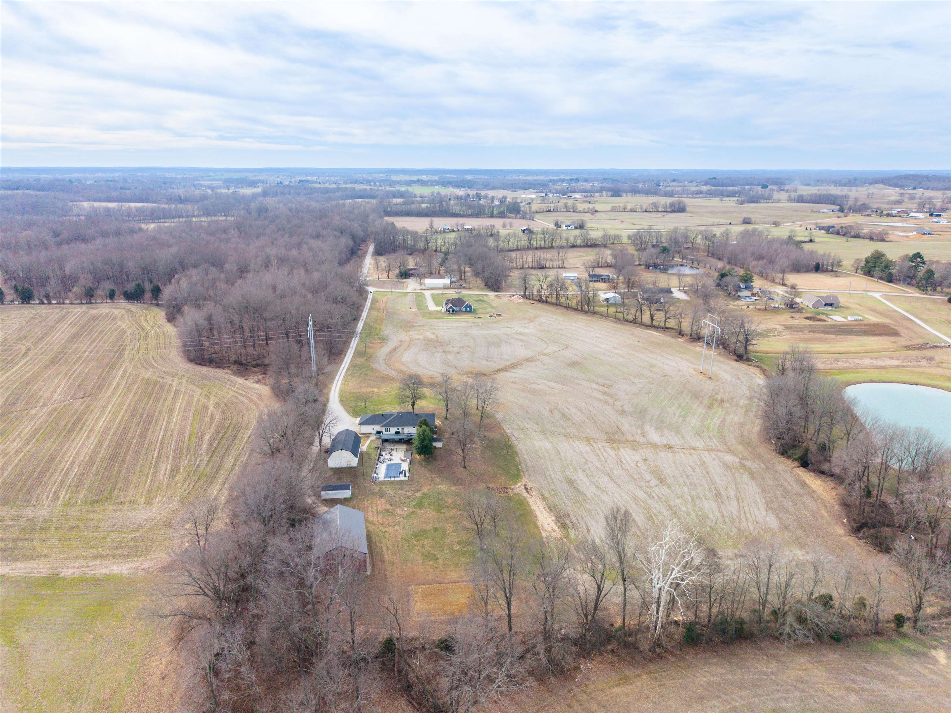 4131 South Hampton Rd, Philpot, Kentucky 42366, 4 Bedrooms Bedrooms, ,3 BathroomsBathrooms,Single Family Residence,For Sale,South Hampton Rd,93932