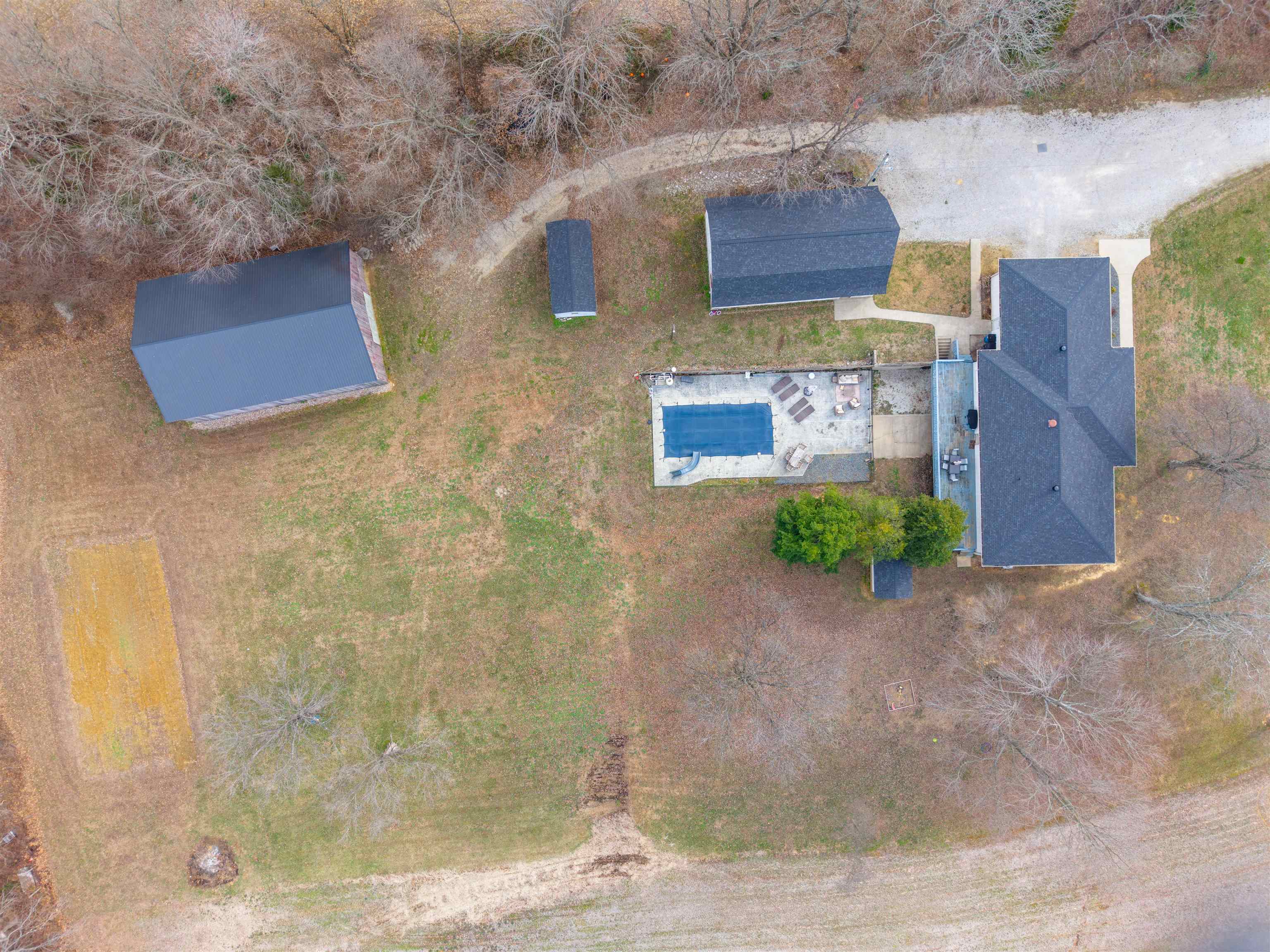 4131 South Hampton Rd, Philpot, Kentucky 42366, 4 Bedrooms Bedrooms, ,3 BathroomsBathrooms,Single Family Residence,For Sale,South Hampton Rd,93932