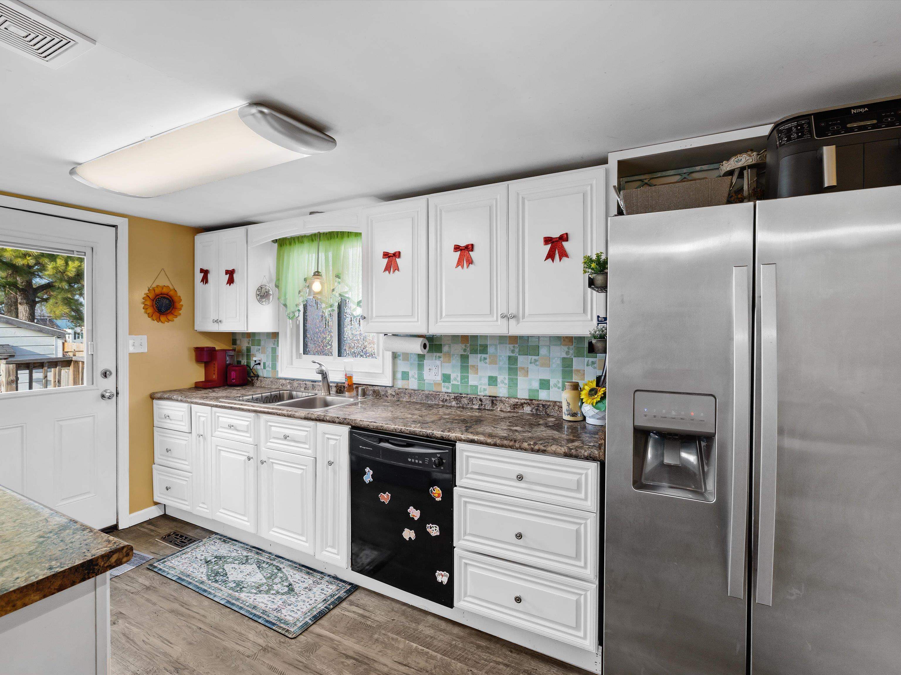 260 Caroline St, Lewisport, Kentucky 42351, 2 Bedrooms Bedrooms, ,1 BathroomBathrooms,Single Family Residence,For Sale,Caroline St,93934