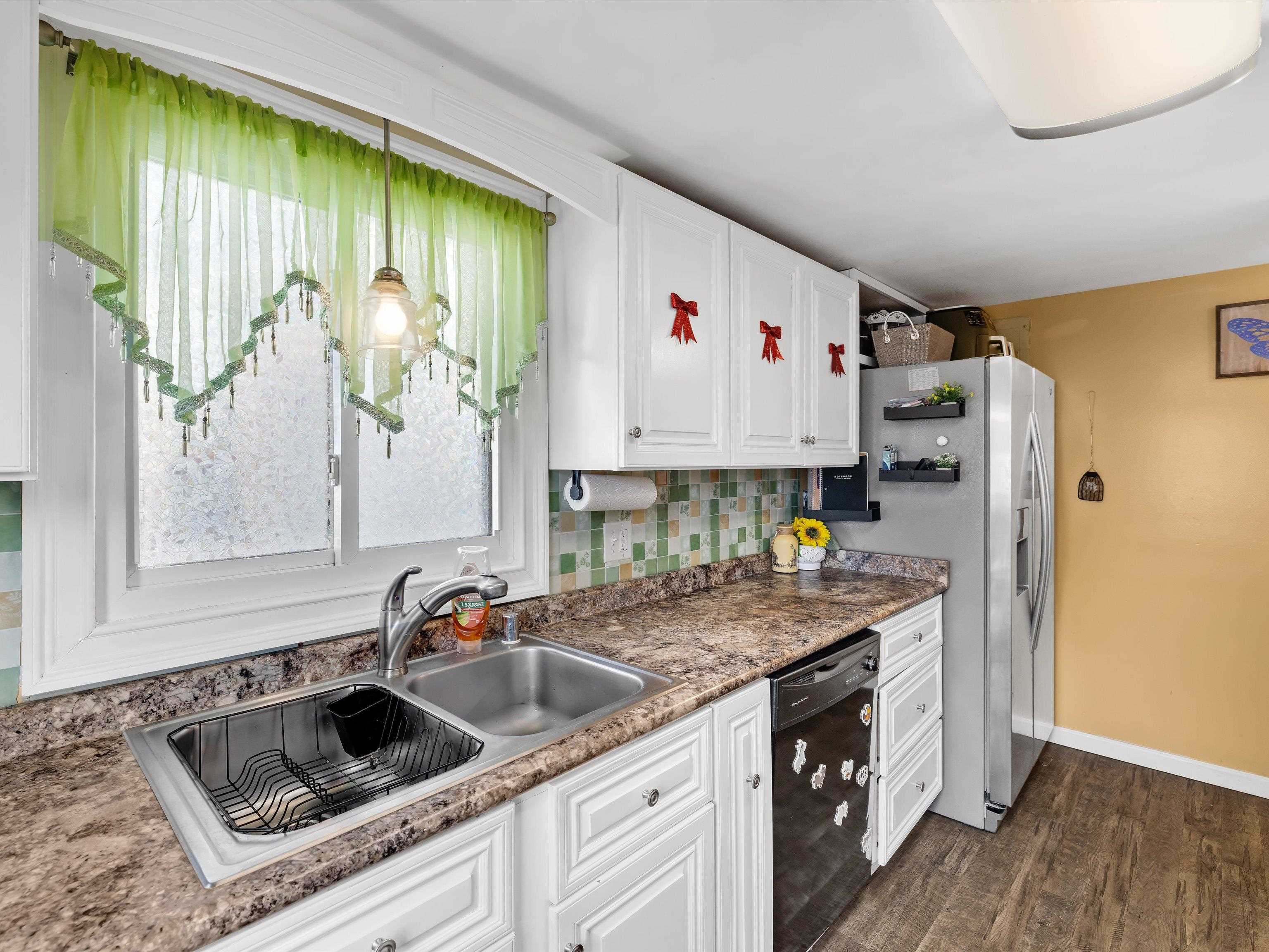 260 Caroline St, Lewisport, Kentucky 42351, 2 Bedrooms Bedrooms, ,1 BathroomBathrooms,Single Family Residence,For Sale,Caroline St,93934