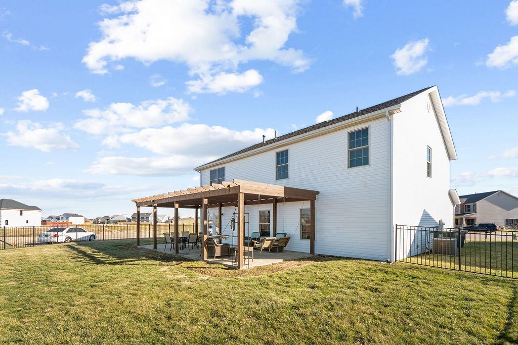 2522 Palomino Place, Owensboro, Kentucky 42301, 4 Bedrooms Bedrooms, ,2 BathroomsBathrooms,Single Family Residence,For Sale,Palomino Place,93937