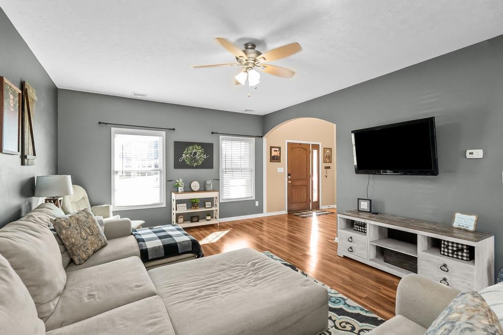 2522 Palomino Place, Owensboro, Kentucky 42301, 4 Bedrooms Bedrooms, ,2 BathroomsBathrooms,Single Family Residence,For Sale,Palomino Place,93937