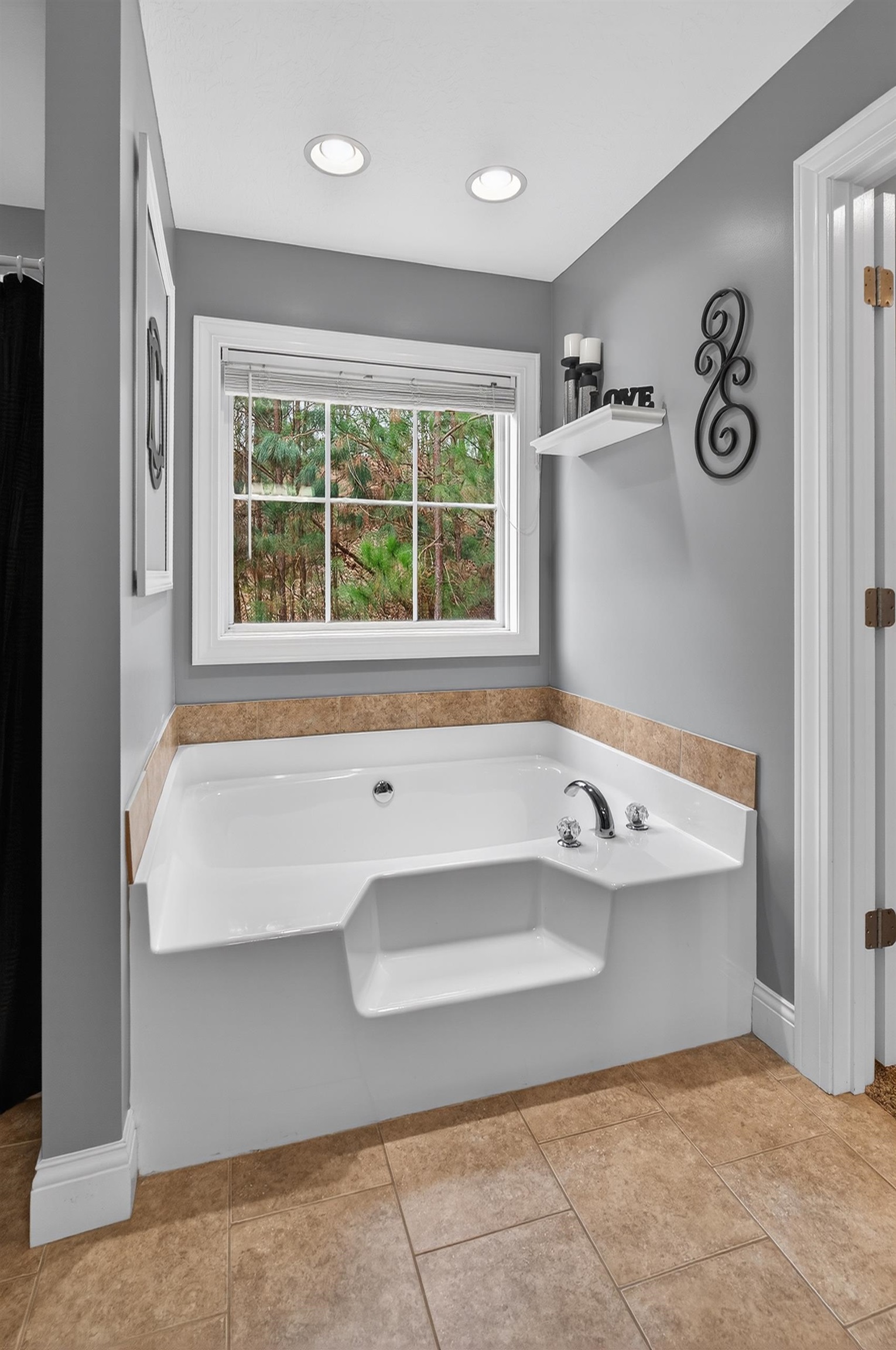 150 Cottonwood Dr, Leitchfield, Kentucky 42754, 3 Bedrooms Bedrooms, ,2 BathroomsBathrooms,Single Family Residence,For Sale,Cottonwood Dr,93939