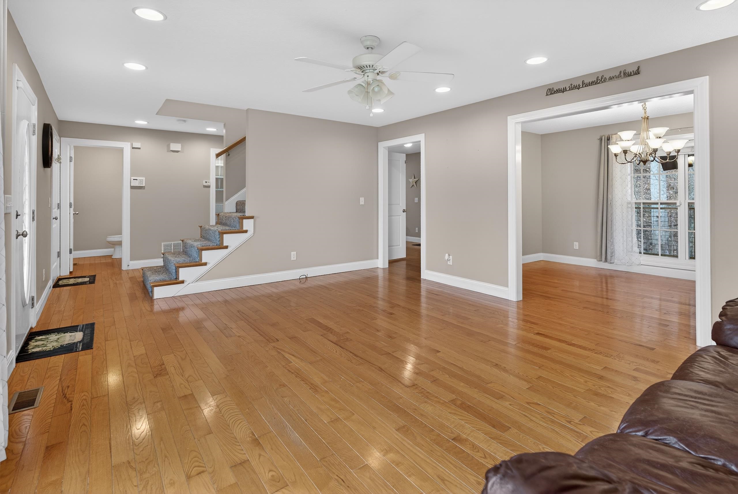 150 Cottonwood Dr, Leitchfield, Kentucky 42754, 3 Bedrooms Bedrooms, ,2 BathroomsBathrooms,Single Family Residence,For Sale,Cottonwood Dr,93939